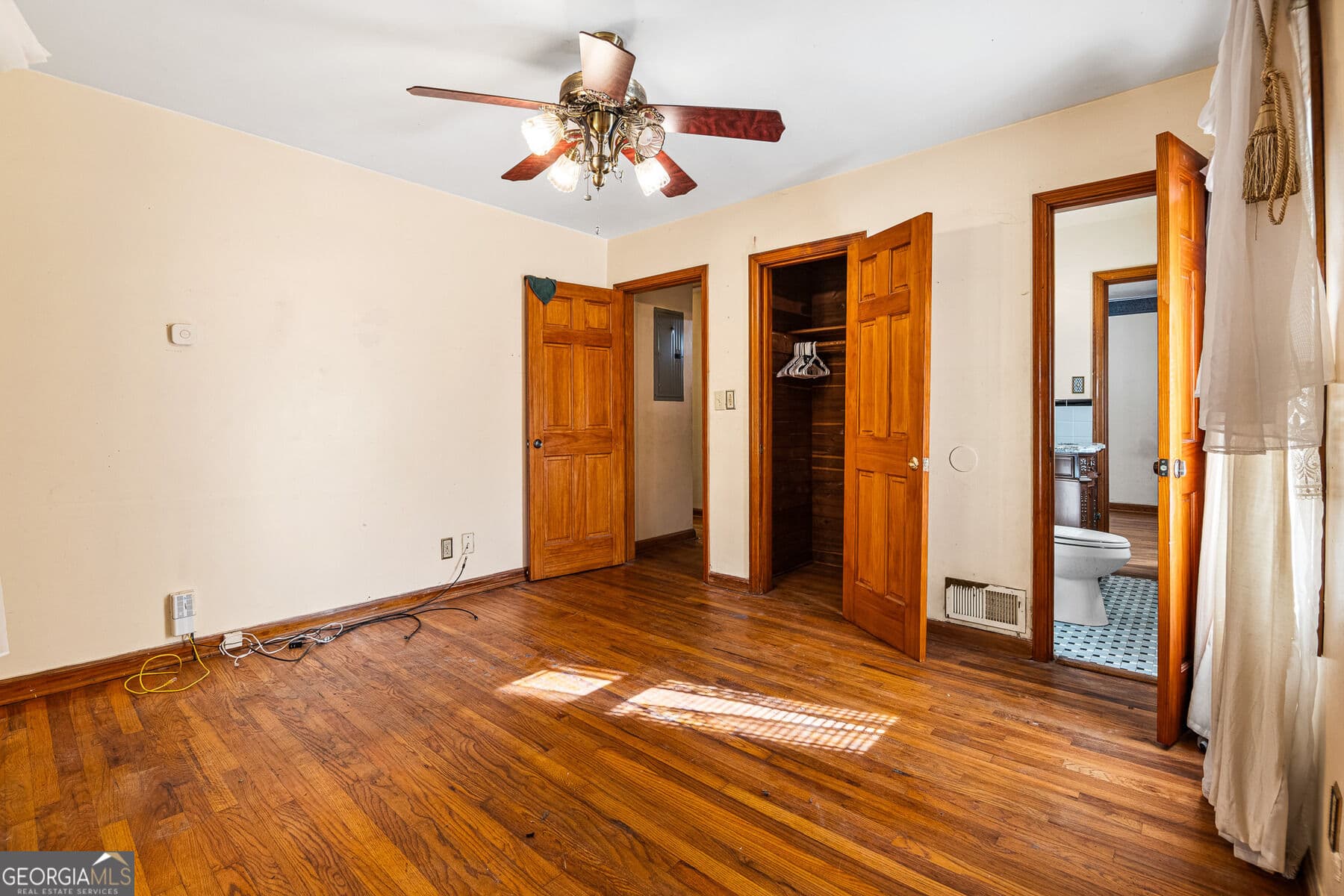 3 bedroom, 1.5 bathroom, 1,190 sq ft single family residence for sale at 1795 Vicki Lane, Atlanta, GA 30316 — photo 8