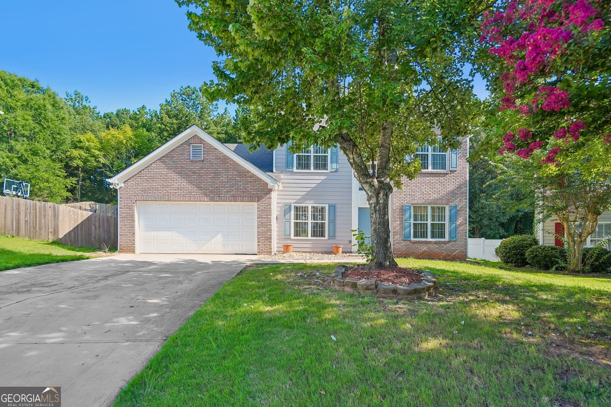 4 bedroom, 3 bathroom single family residence for sale at 382 SILVERTHORN Drive, Marietta, GA 30064 — photo 2