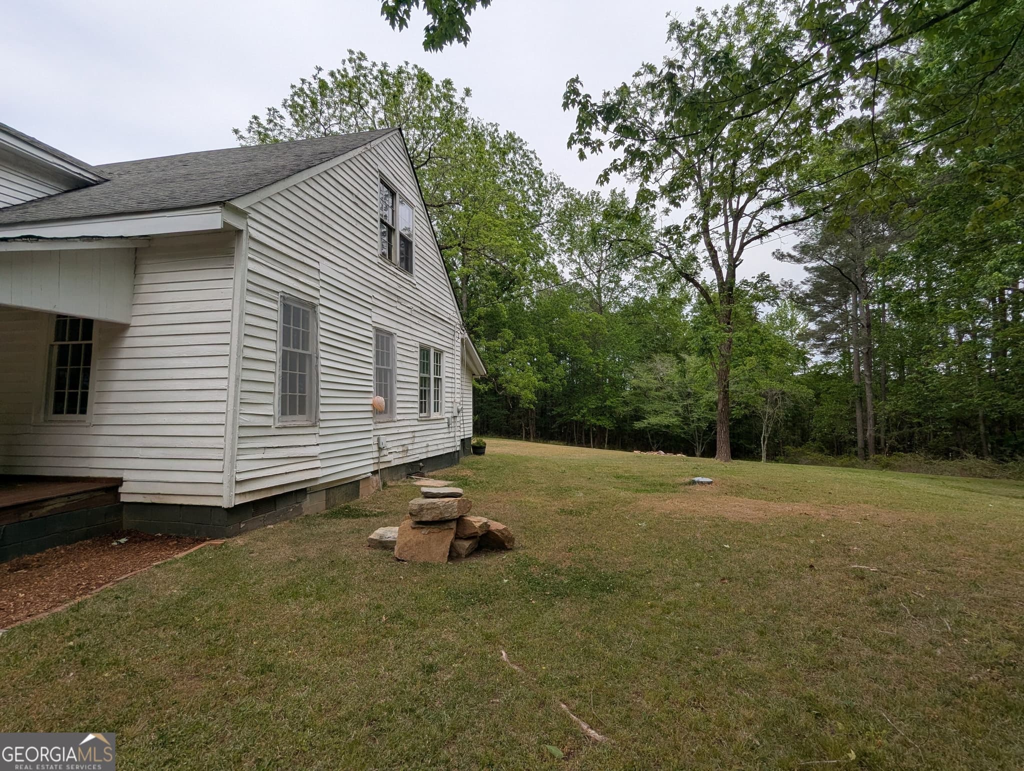 3 bedroom, 1 bathroom, 1,709 sq ft single family residence for sale at 5480 Bethlehem Road, Fairburn, GA 30213 — photo 4
