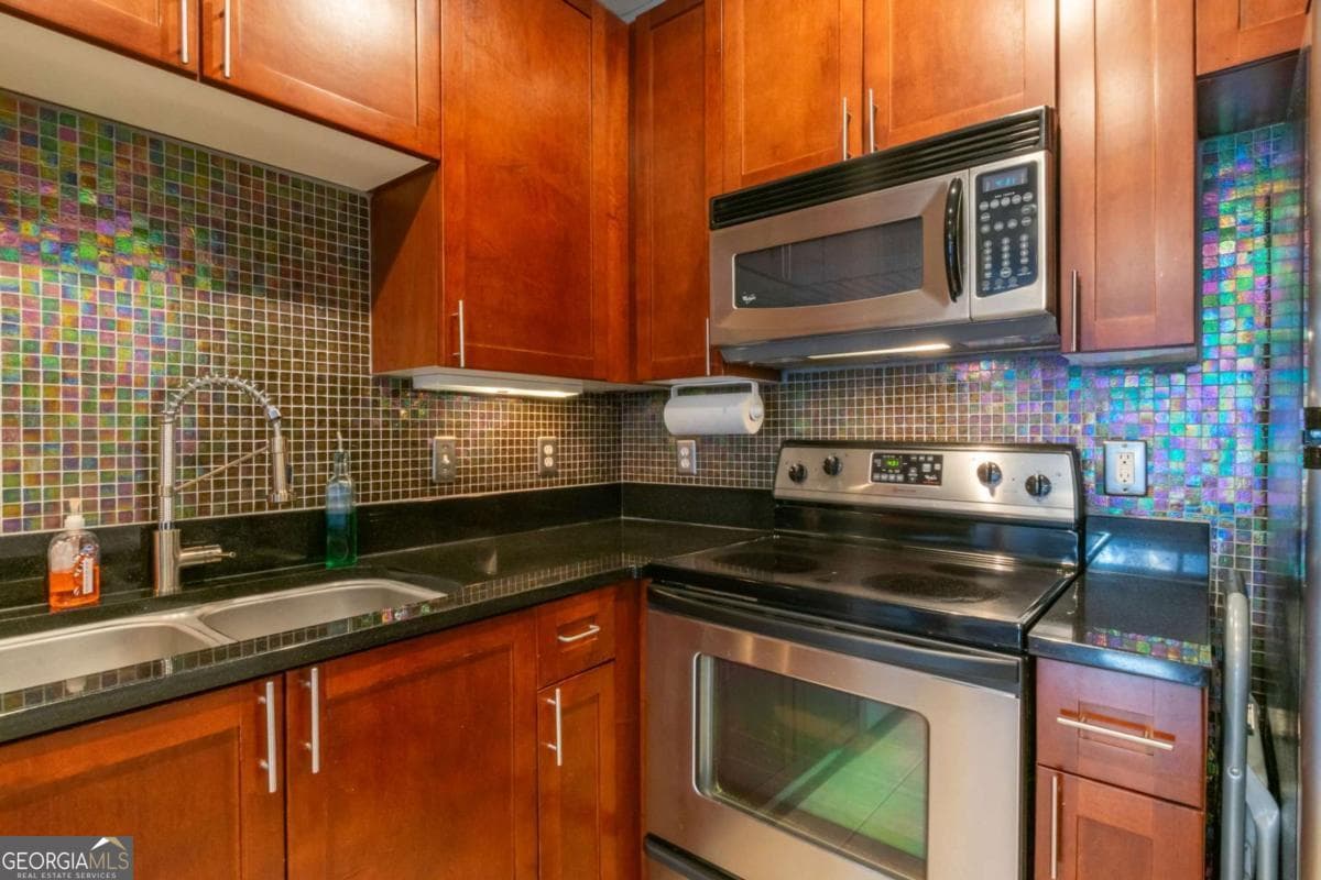 1 bedroom, 1 bathroom, 750 sq ft condominium for sale at 400 17th Street 2118, Atlanta, GA 30363 — photo 6