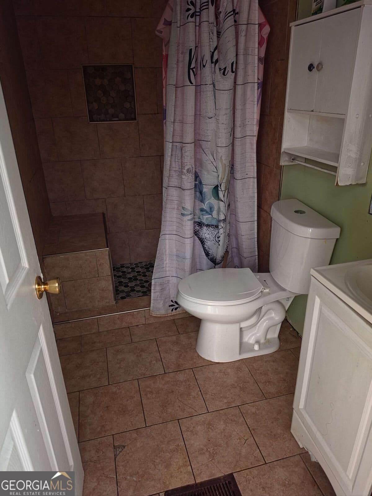 6 bedroom, 3 bathroom, 2,617 sq ft single family residence for sale at 244 Greentree Trail, Temple, GA 30179 — photo 8