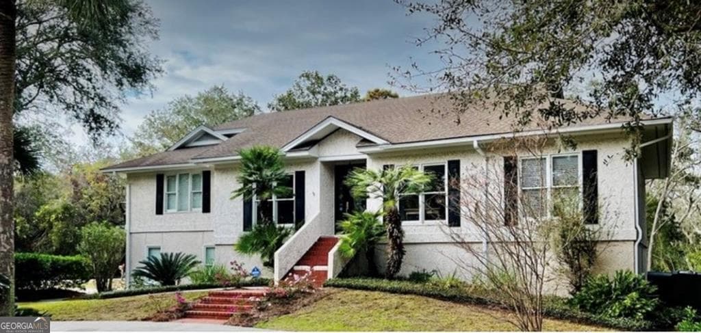 5 bedroom, 3.5 bathroom, 3,200 sq ft residential sold at 145 Shore Rush Drive, St. Simons, GA 31522