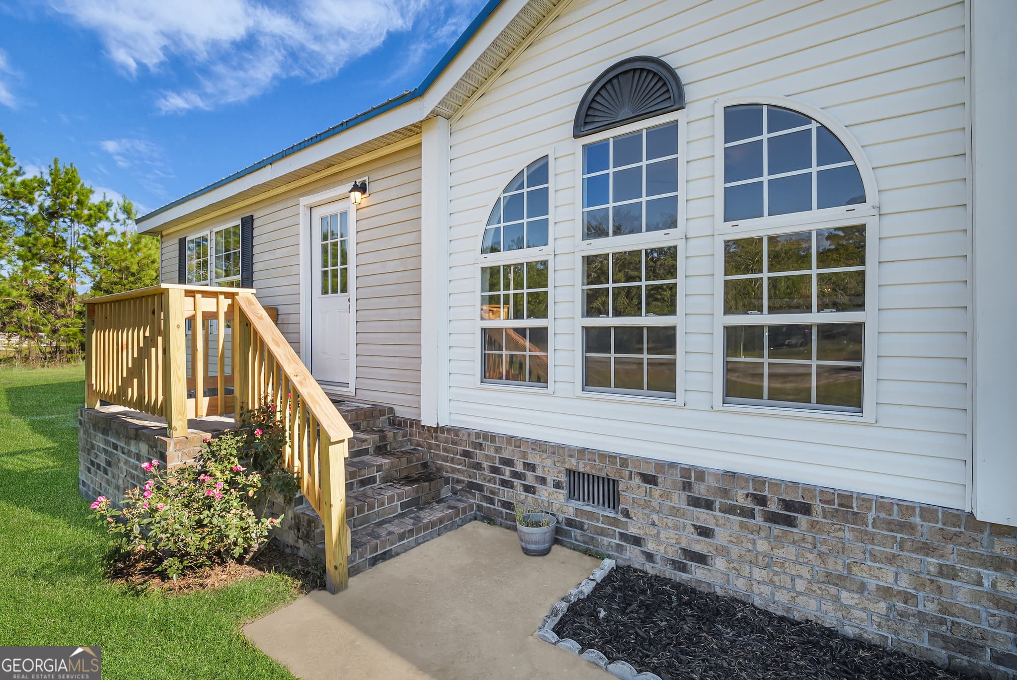4 bedroom, 3 bathroom, 2,318 sq ft manufactured home,single family residence for sale at 212 Cutters Gap, Ludowici, GA 31316 — photo 6