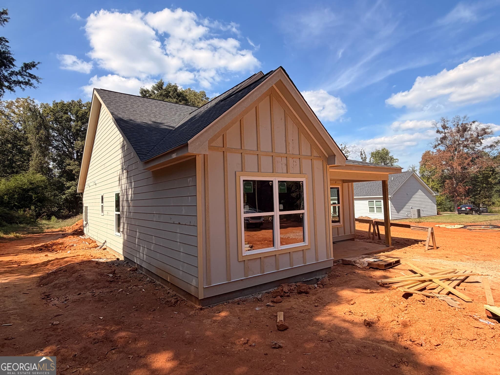 3 bedroom, 2 bathroom, 1,300 sq ft single family residence for sale at 1806 W Main Street LOT 8, Bowersville, GA 30516 — photo 3