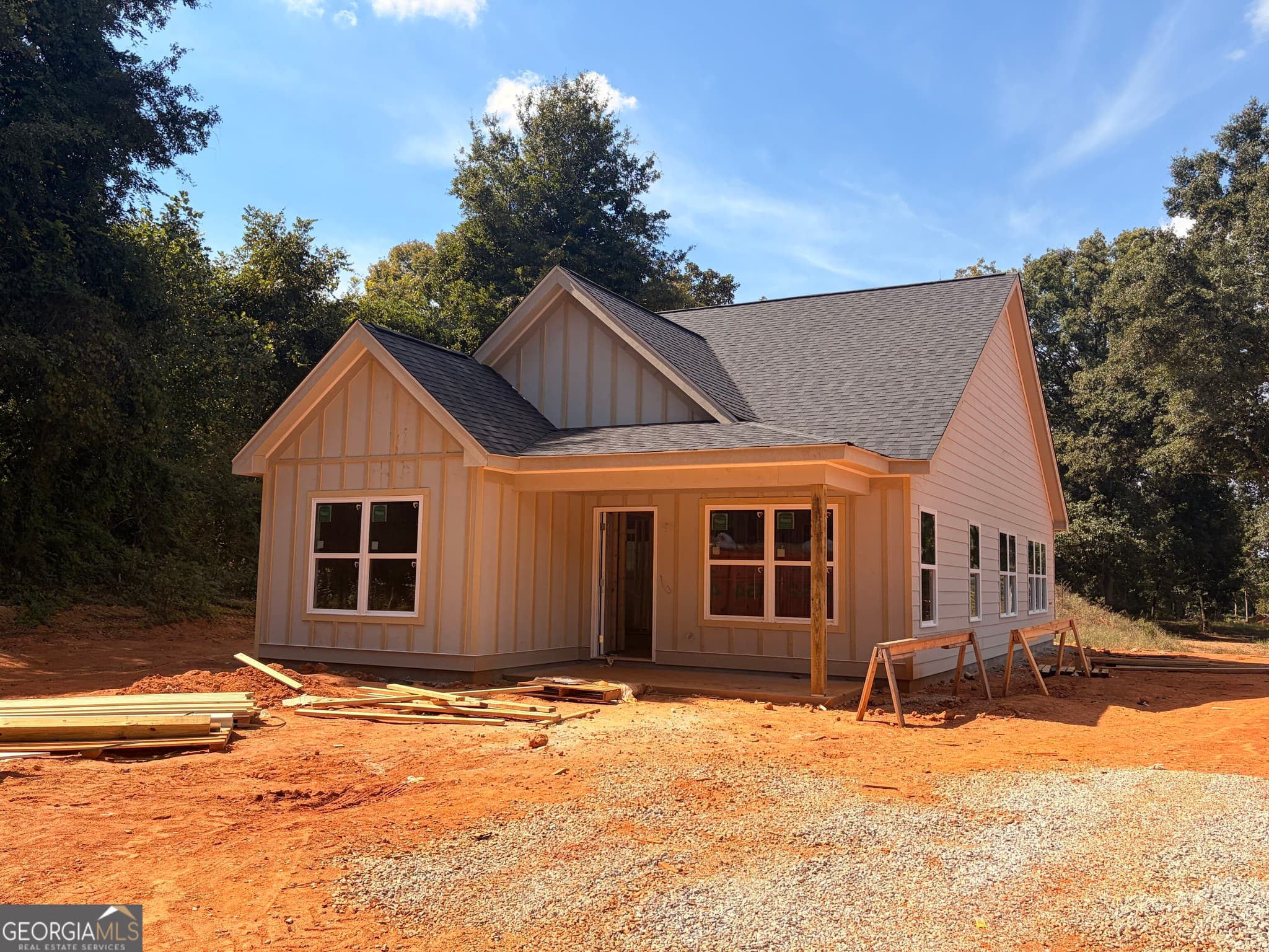 3 bedroom, 2 bathroom, 1,300 sq ft single family residence for sale at 1806 W Main Street LOT 8, Bowersville, GA 30516 — photo 1 of 8