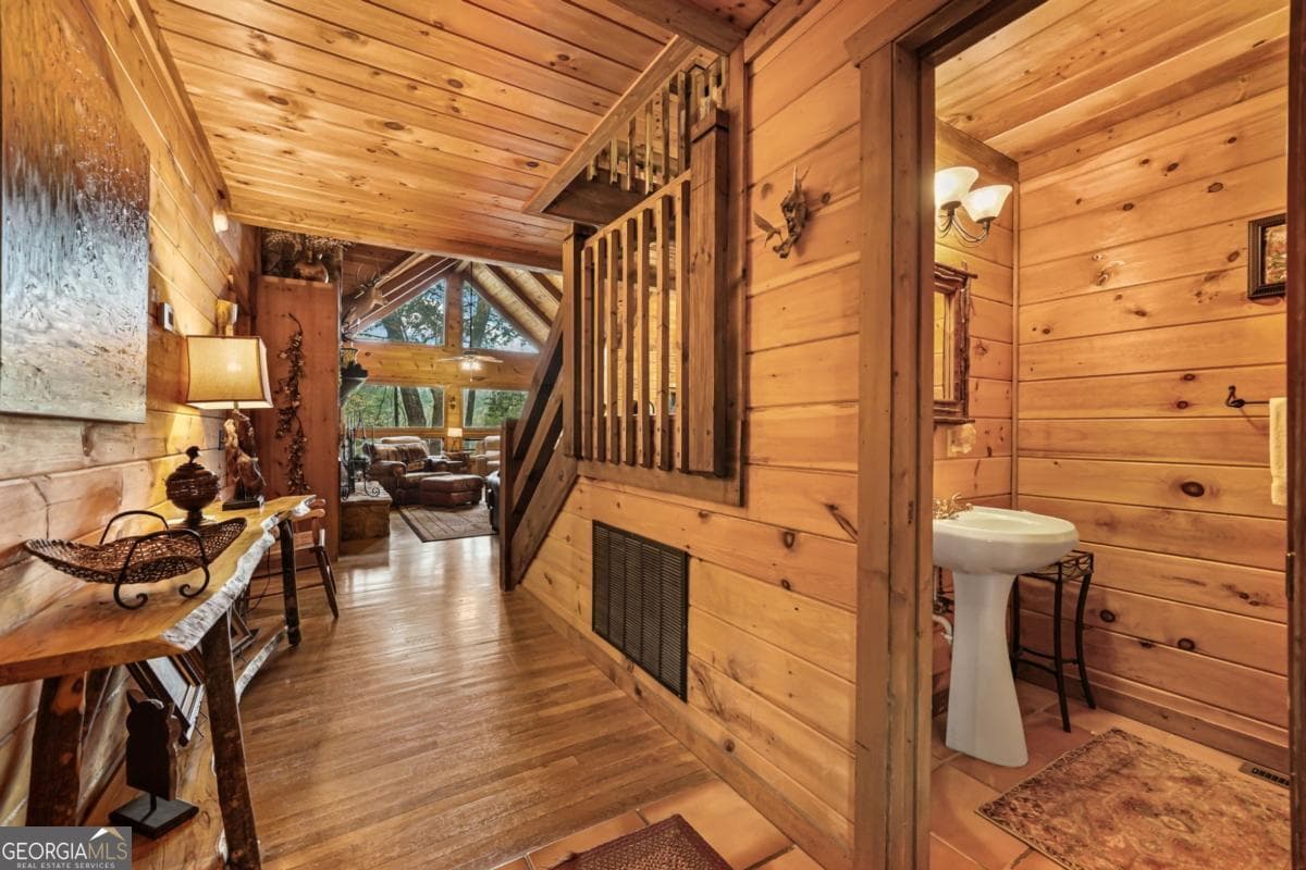 5 bedroom, 3.5 bathroom, 3,538 sq ft cabin,single family residence for sale at 58 River Road, Cherry Log, GA 30522 — photo 9