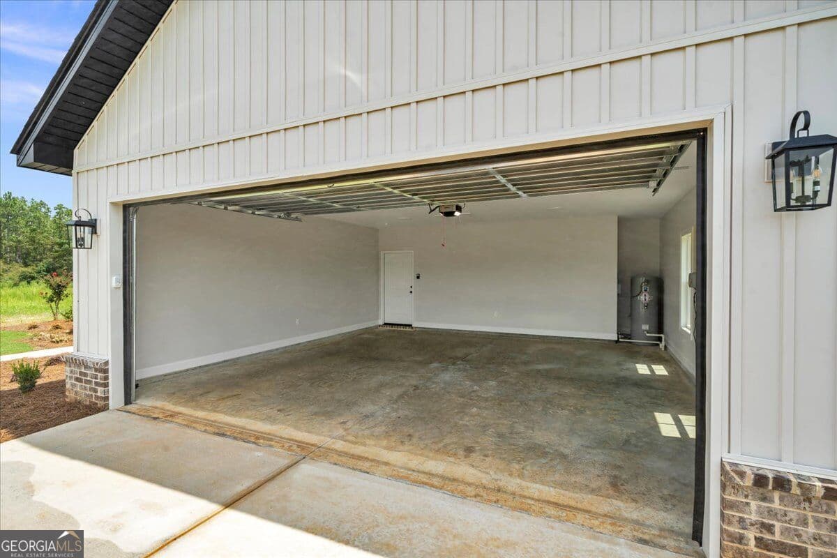 4 bedroom, 2 bathroom, 1,850 sq ft single family residence for sale at 628 Ellie Circle, Dublin, GA 31021 — photo 8