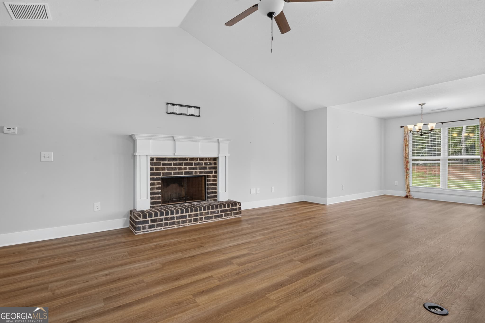 4 bedroom, 2.5 bathroom, 2,295 sq ft single family residence for sale at 421 Riley Circle, Milledgeville, GA 31061 — photo 9