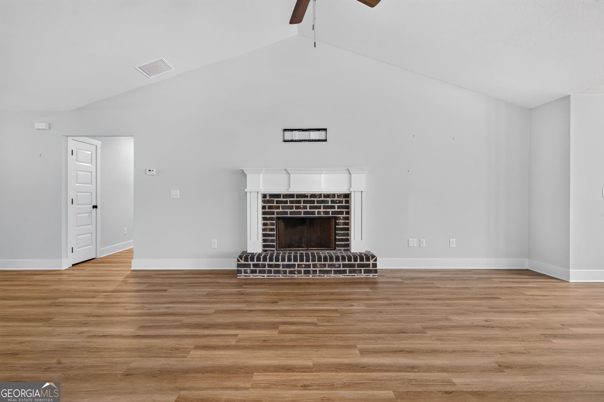 4 bedroom, 2.5 bathroom, 2,295 sq ft single family residence for sale at 421 Riley Circle, Milledgeville, GA 31061 — photo 10