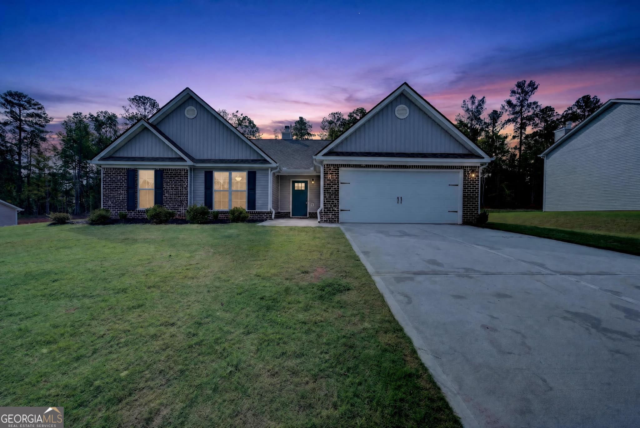4 bedroom, 2.5 bathroom, 2,295 sq ft single family residence for sale at 421 Riley Circle, Milledgeville, GA 31061 — photo 4