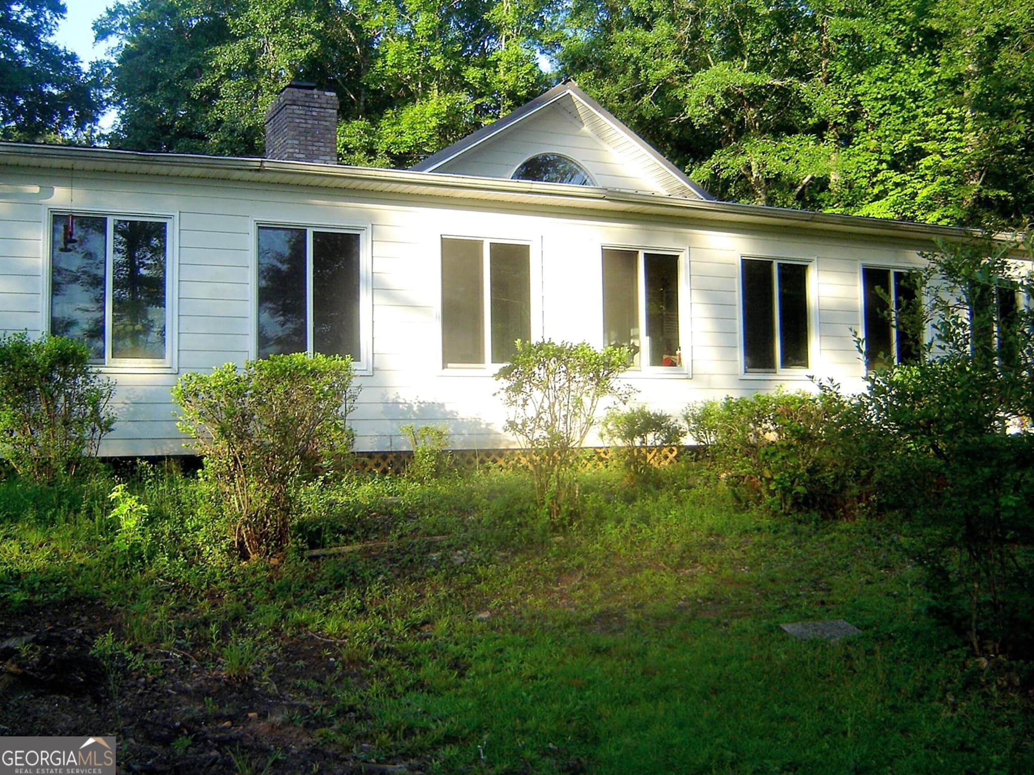 3 bedroom, 2 bathroom, 1,950 sq ft single family residence for sale at 112 Peach Circle, West Point, GA 31833 — photo 5