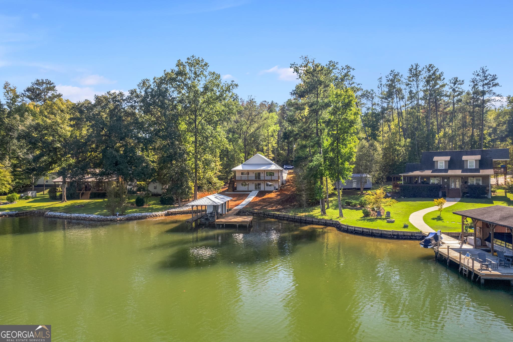 4 bedroom, 3 bathroom, 2,416 sq ft single family residence for sale at 232 Scenic Way, Sparta, GA 31087 — photo 2