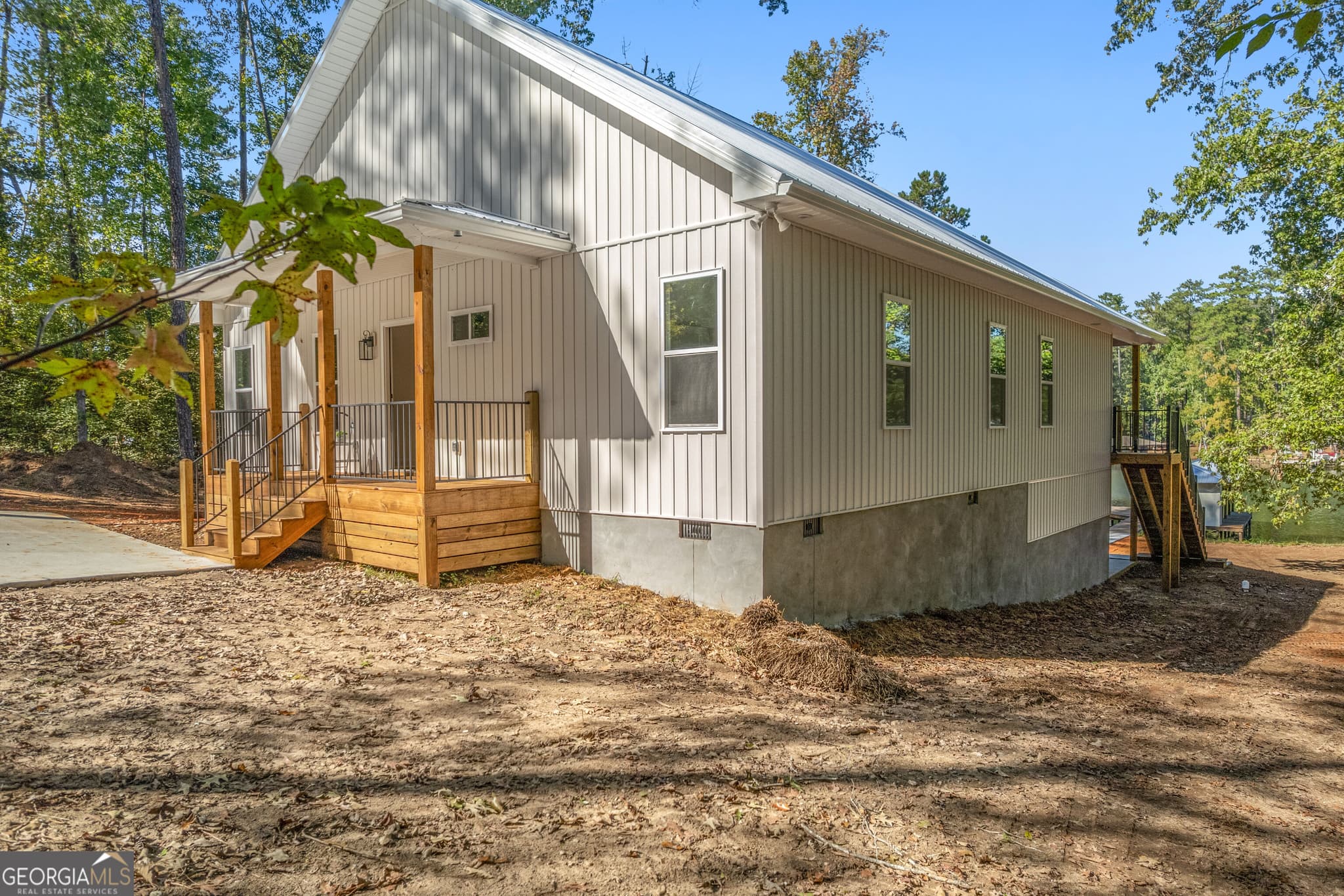 4 bedroom, 3 bathroom, 2,416 sq ft single family residence for sale at 232 Scenic Way, Sparta, GA 31087 — photo 5
