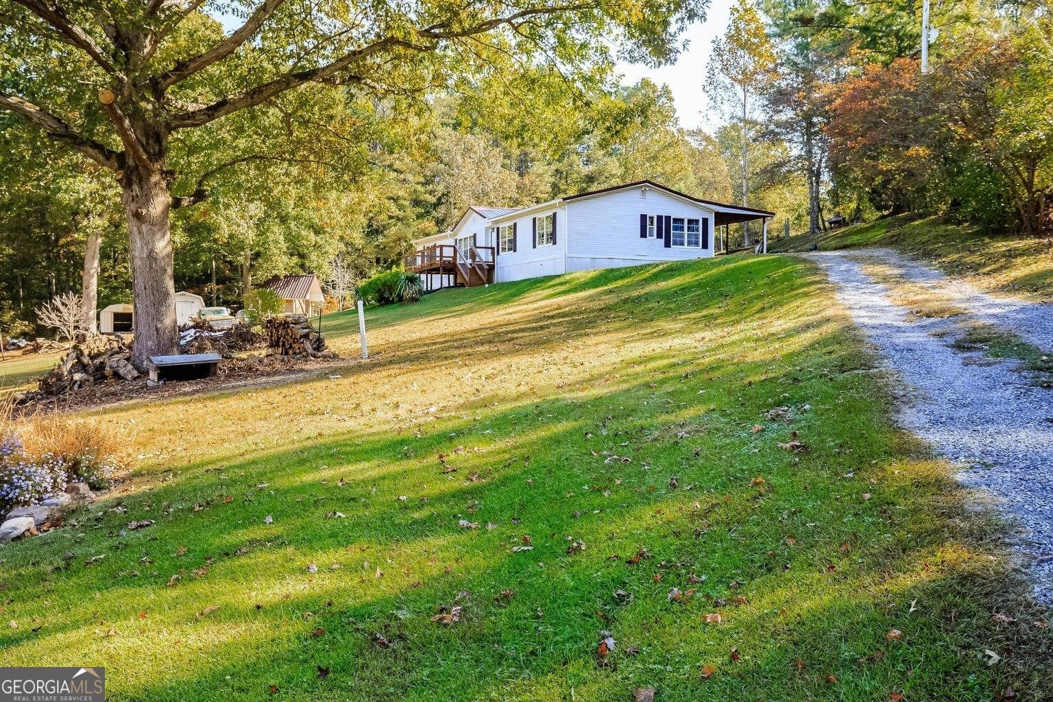 3 bedroom, 2 bathroom, 1,890 sq ft manufactured home,mobile home sold at 1249 S Burnt Mill Road, Lafayette, GA 30728