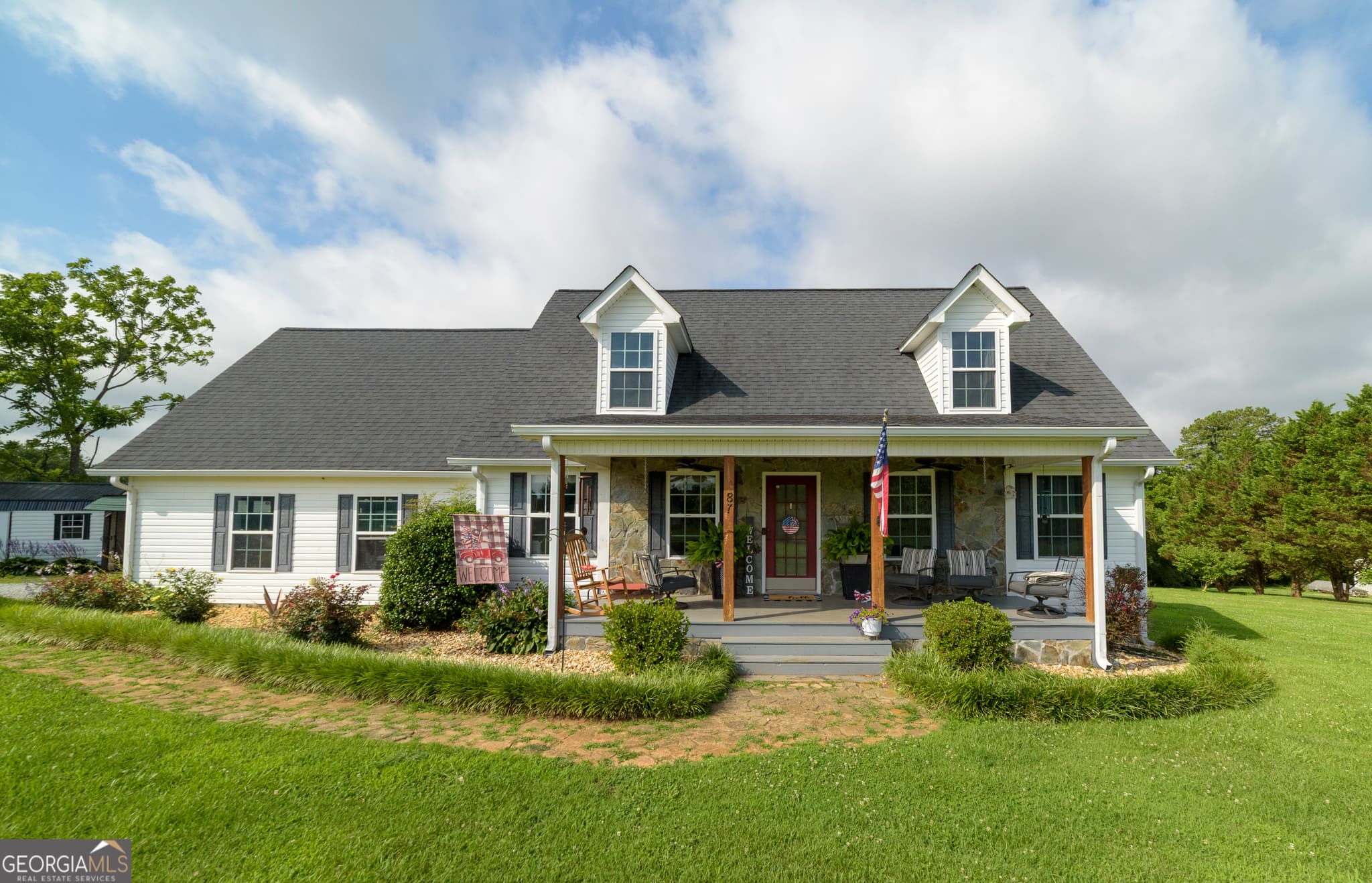 3 bedroom, 2.5 bathroom, 1,840 sq ft single family residence sold at 87 Westmoreland Road, Cleveland, GA 30528