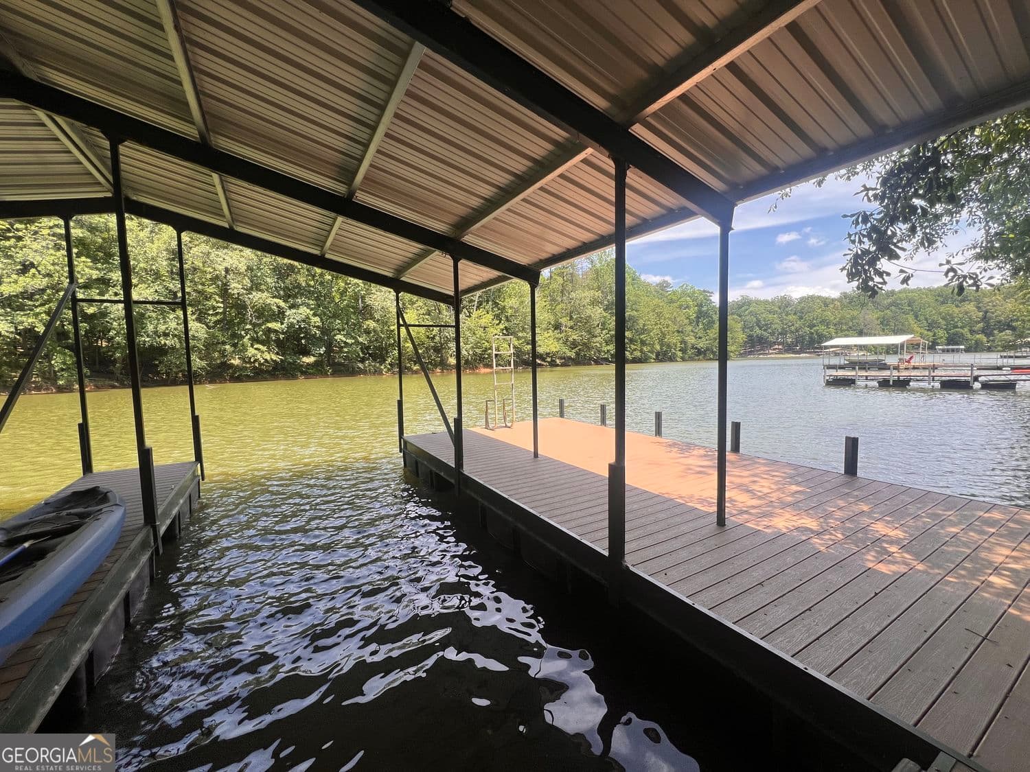 2 bedroom, 2 bathroom, 900 sq ft single family residence for sale at 410 Lakeside Hills Road, Martin, GA 30557 — photo 8