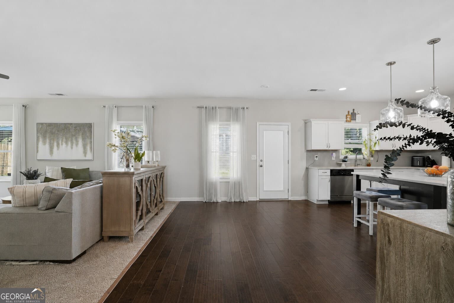 4 bedroom, 2.5 bathroom, 2,632 sq ft single family residence for sale at 1306 Gardenia Court, Villa Rica, GA 30180 — photo 9