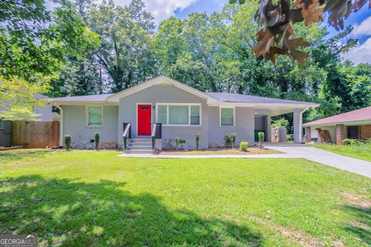 3 bedroom, 2 bathroom, 1,100 sq ft single family residence for sale at 1951 La Mesa Lane, Decatur, GA 30032