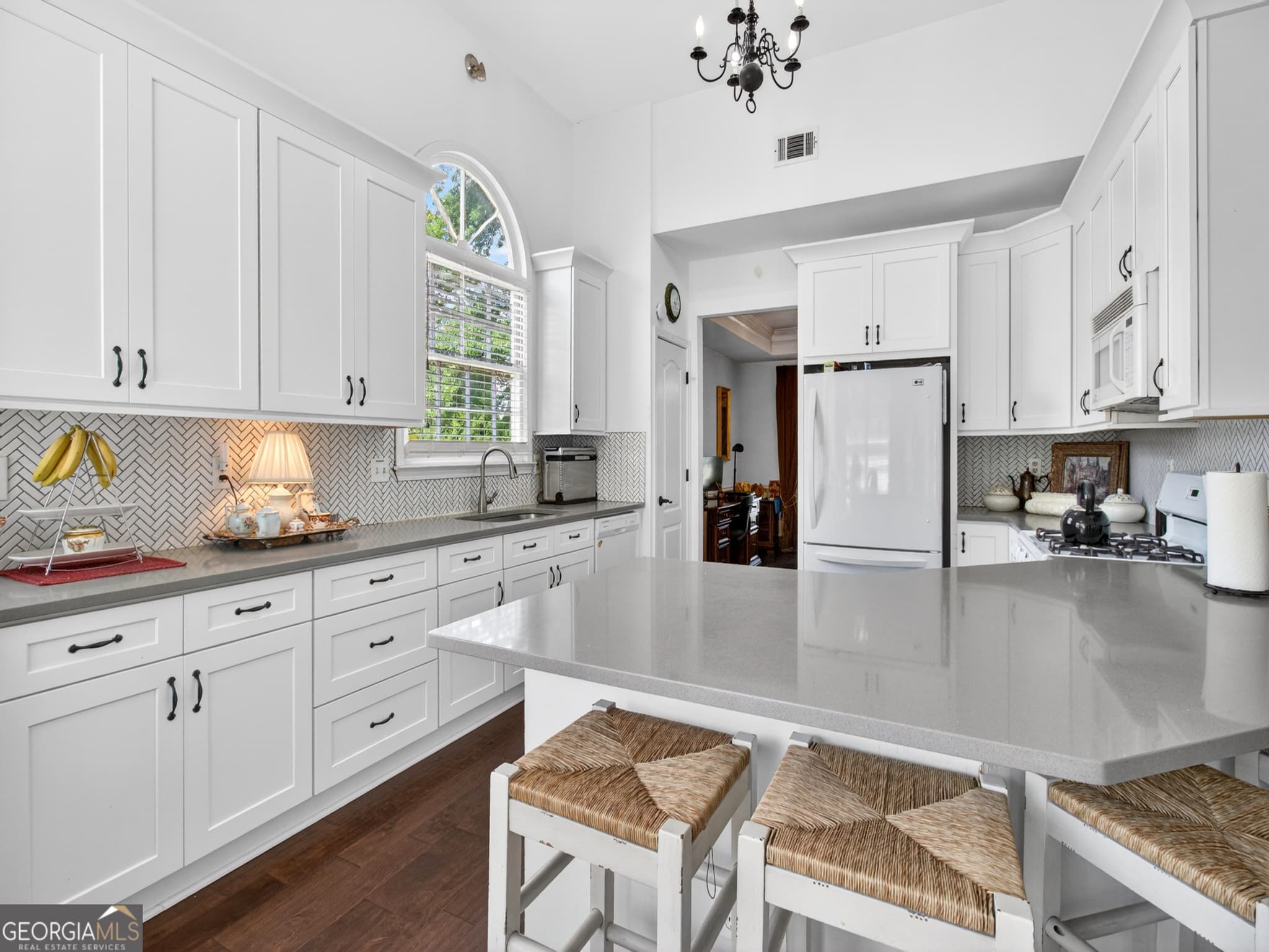 4 bedroom, 2.5 bathroom, 2,966 sq ft single family residence for sale at 11370 Quailbrook Chase, Duluth, GA 30097 — photo 6