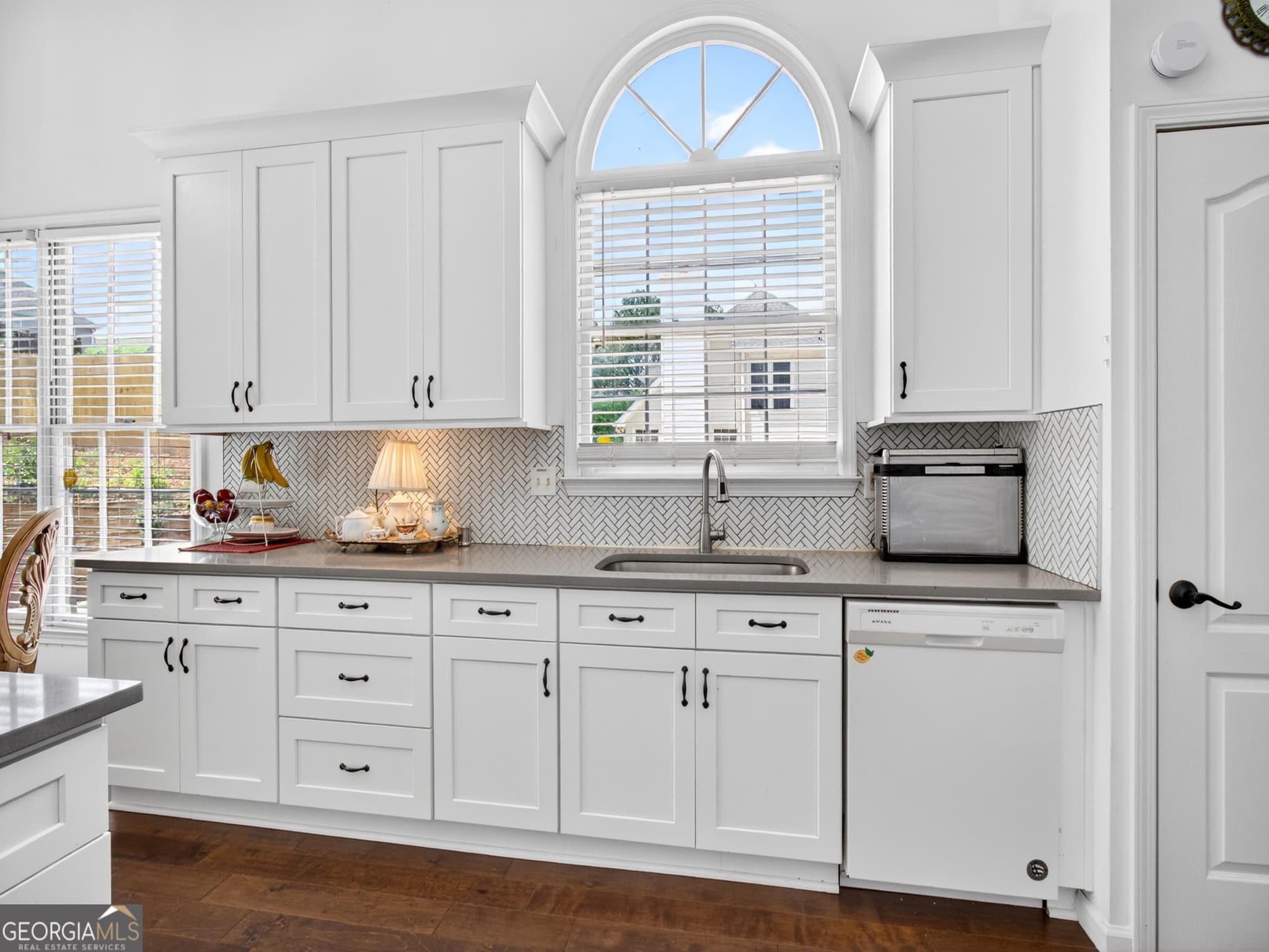 4 bedroom, 2.5 bathroom, 2,966 sq ft single family residence for sale at 11370 Quailbrook Chase, Duluth, GA 30097 — photo 8