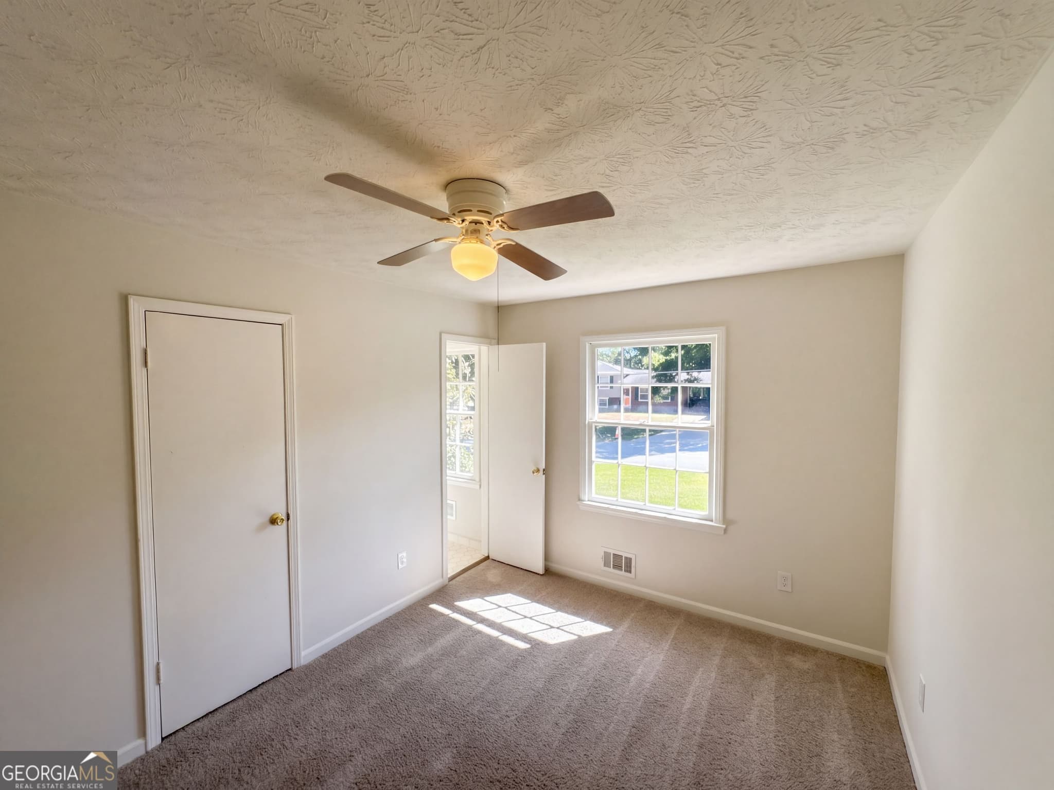 3 bedroom, 2.5 bathroom, 1,851 sq ft single family residence for sale at 5807 Cobbrook Drive, Ellenwood, GA 30294 — photo 10