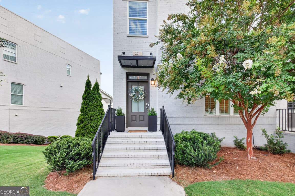 3 bedroom, 3.5 bathroom townhouse for sale at 221 Nash Street, Lawrenceville, GA 30046