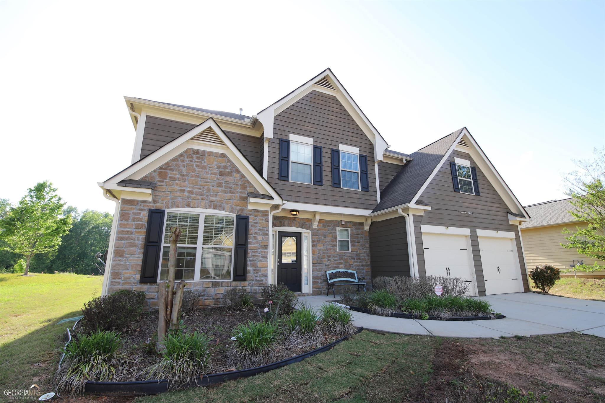 4 bedroom, 2.5 bathroom, 2,763 sq ft single family residence for rent at 330 Glenhaven Drive, Lagrange, GA 30241 for $2,400 a month