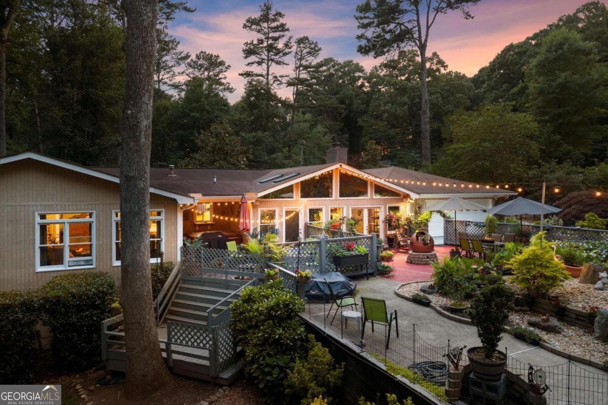 4 bedroom, 4 bathroom, 5,001 sq ft single family residence for sale at 3380 Fawn Trail, Marietta, GA 30066 — photo 10