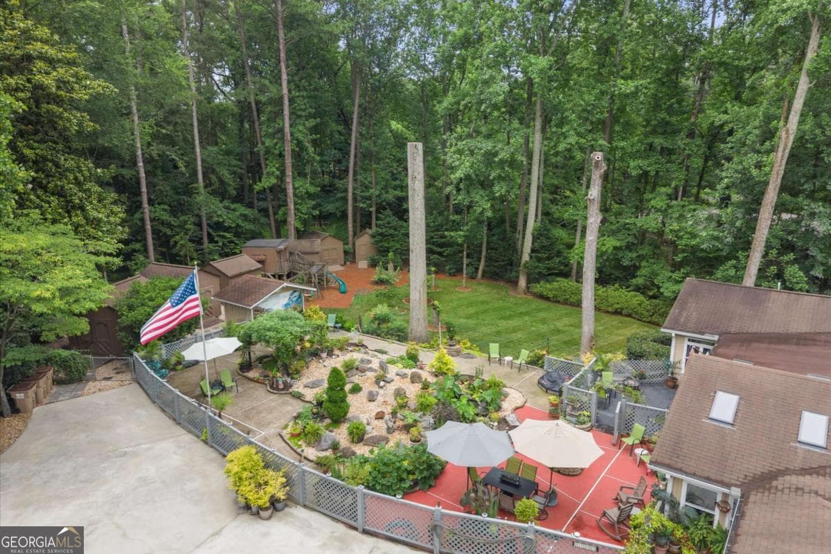 4 bedroom, 4 bathroom, 5,001 sq ft single family residence for sale at 3380 Fawn Trail, Marietta, GA 30066 — photo 4