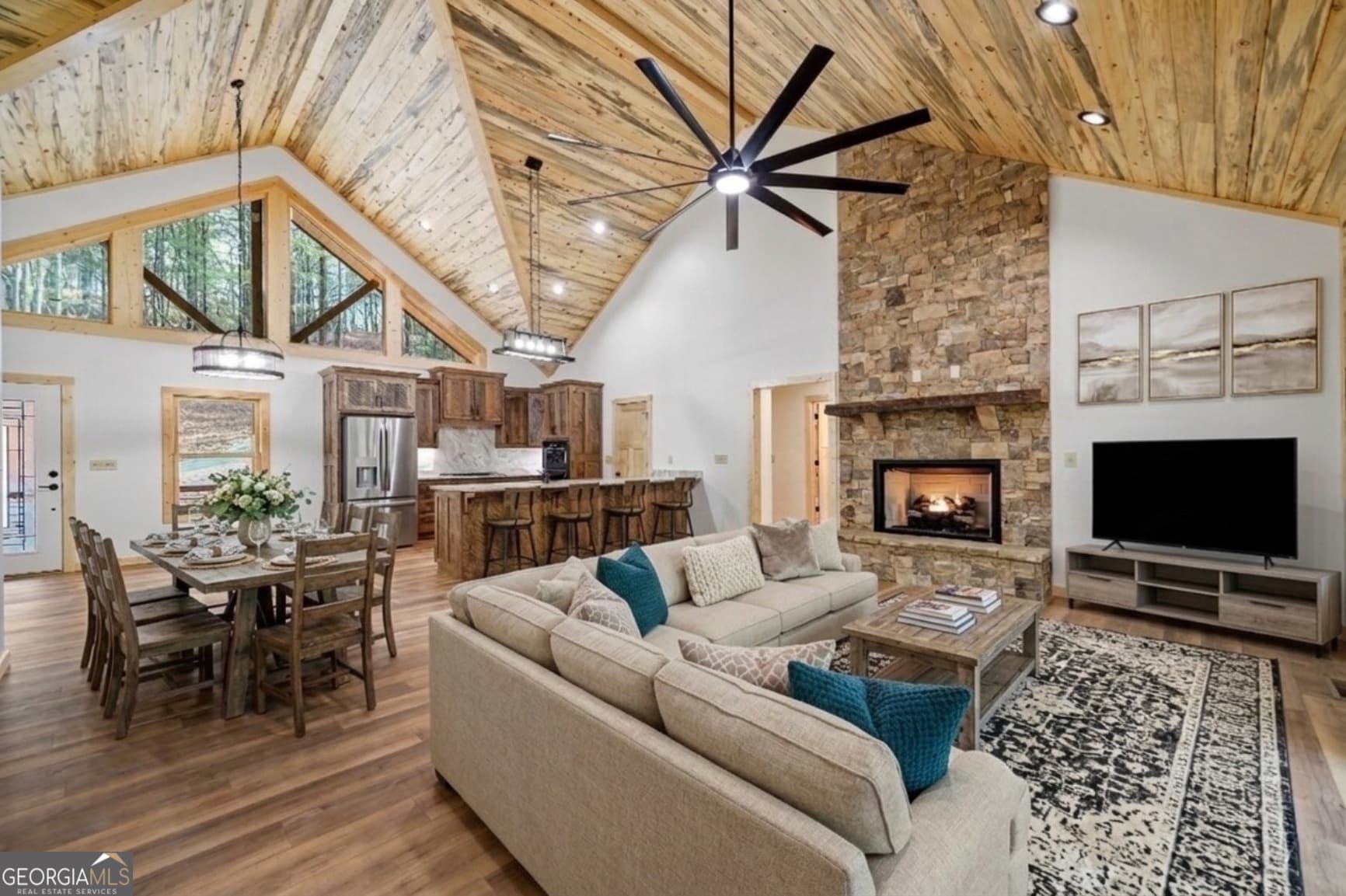 4 bedroom, 3 bathroom, 3,532 sq ft single family residence for sale at 641 Bryant Farm Lane, Ellijay, GA 30540 — photo 5