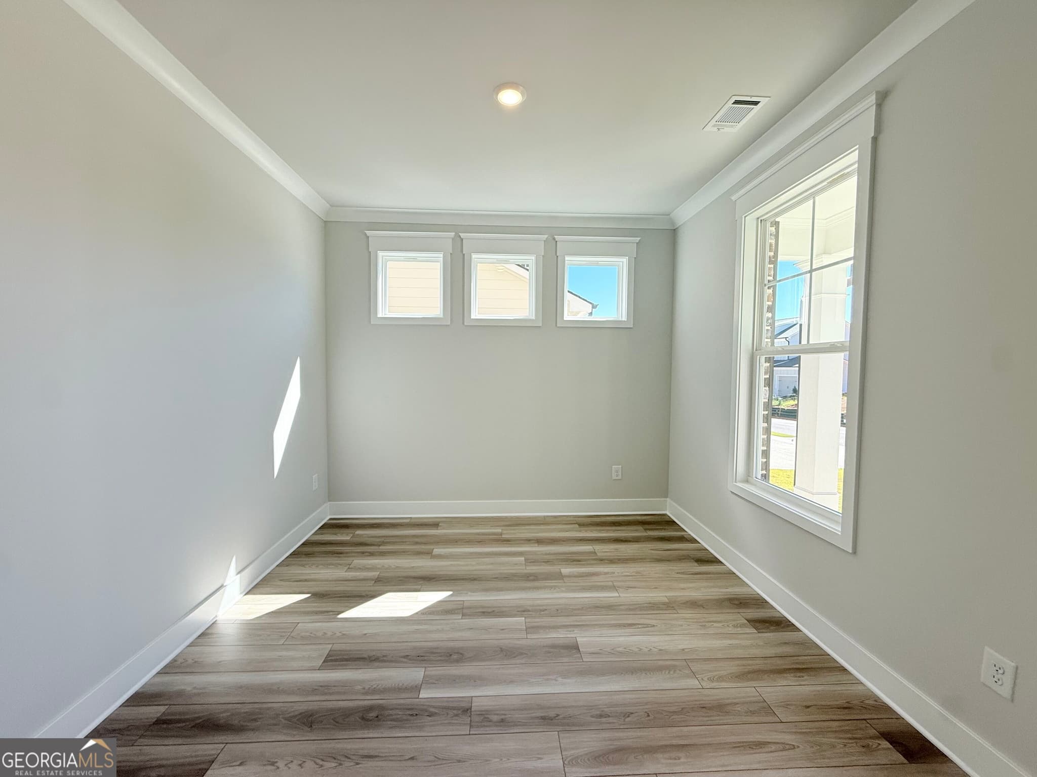 4 bedroom, 3 bathroom, 3,038 sq ft single family residence for sale at 5296 Baymont Drive, Gainesville, GA 30507 — photo 10