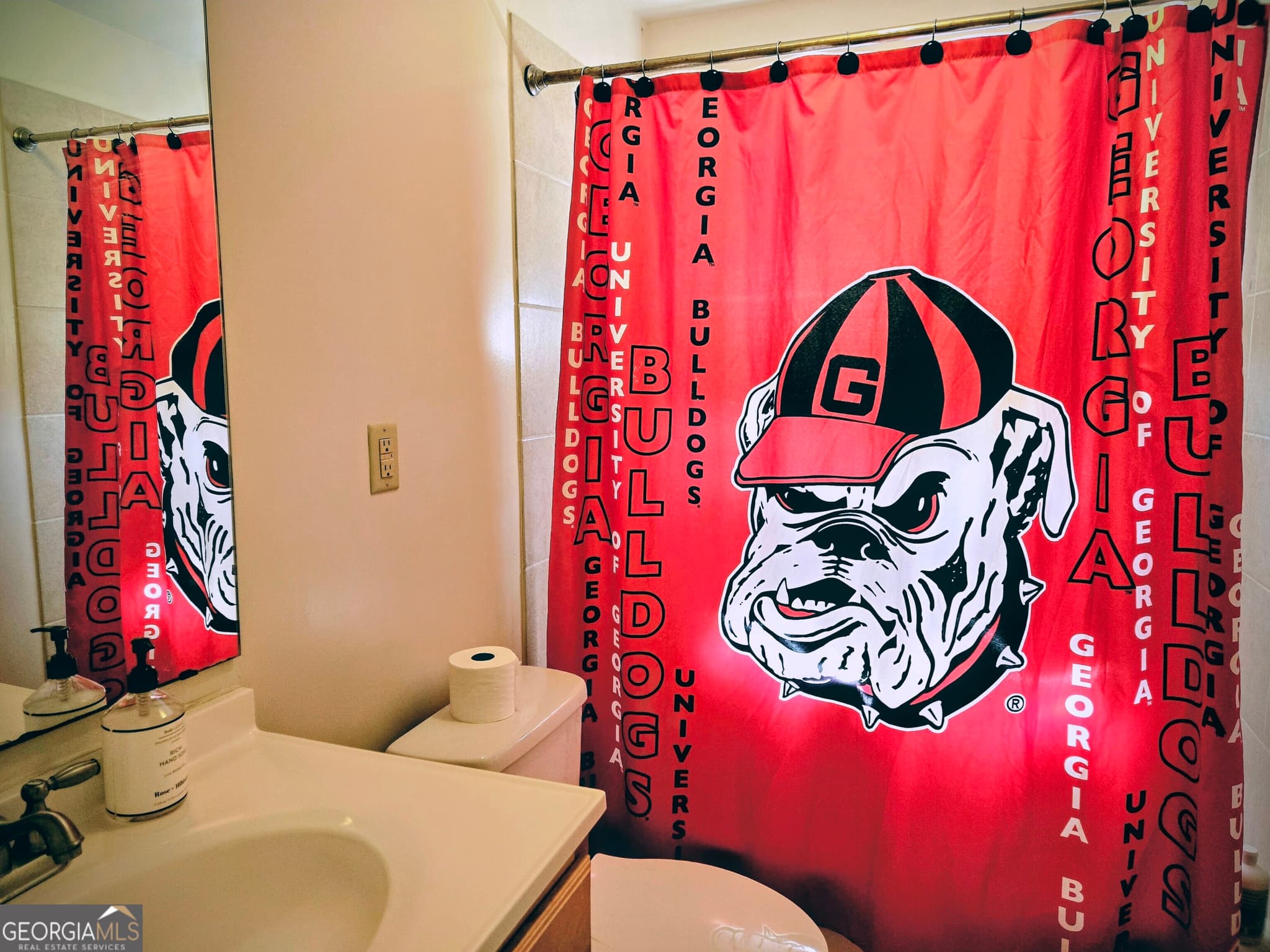 2 bedroom, 1 bathroom, 1,022 sq ft condominium for sale at 250 Little Street C210, Athens, GA 30601 — photo 3