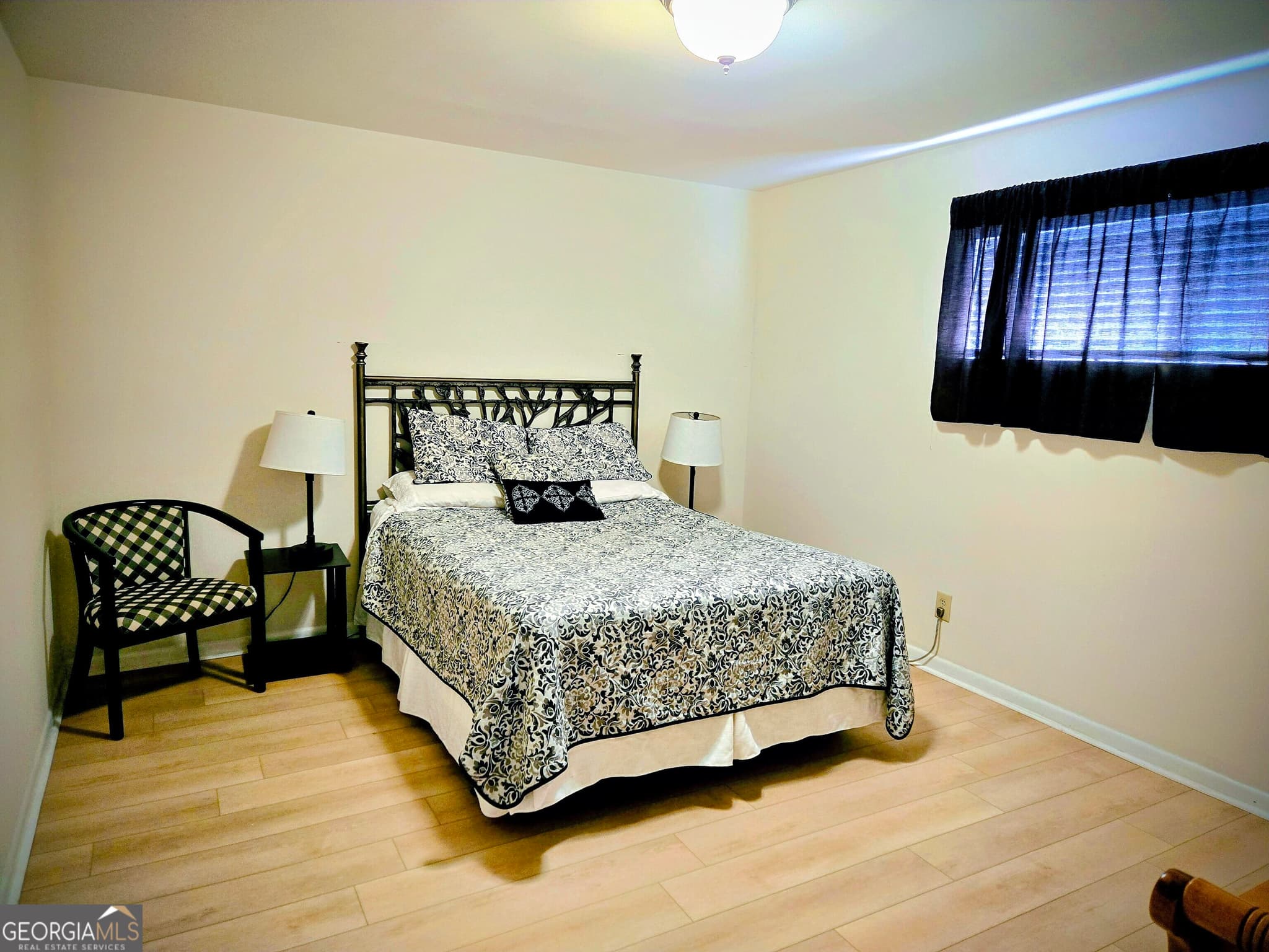 2 bedroom, 1 bathroom, 1,022 sq ft condominium for sale at 250 Little Street C210, Athens, GA 30601 — photo 5