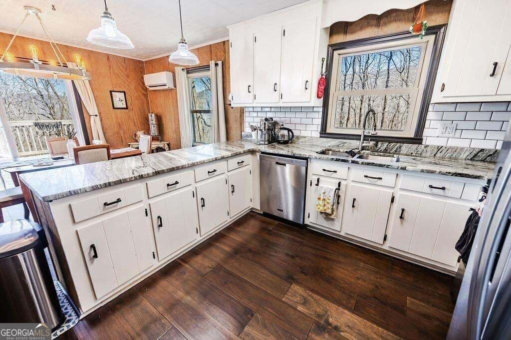 4 bedroom, 3 bathroom, 2,266 sq ft single family residence for sale at 1006 Chestnut Cove Trail, Jasper, GA 30143 — photo 10