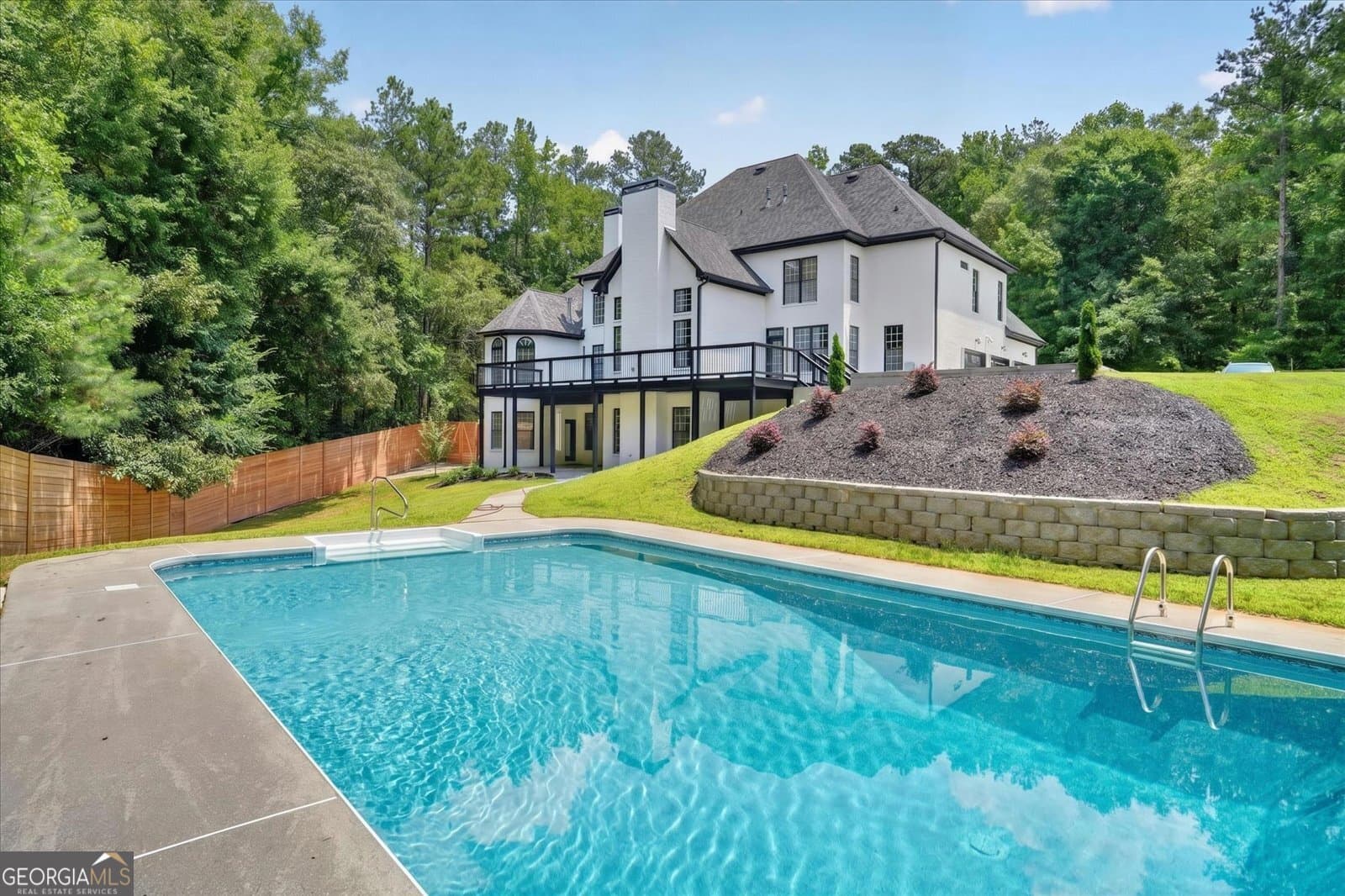 7 bedroom, 6.5 bathroom, 7,500 sq ft single family residence for sale at 3285 Stonewall Tell Road, South Fulton, GA 30349 — photo 7
