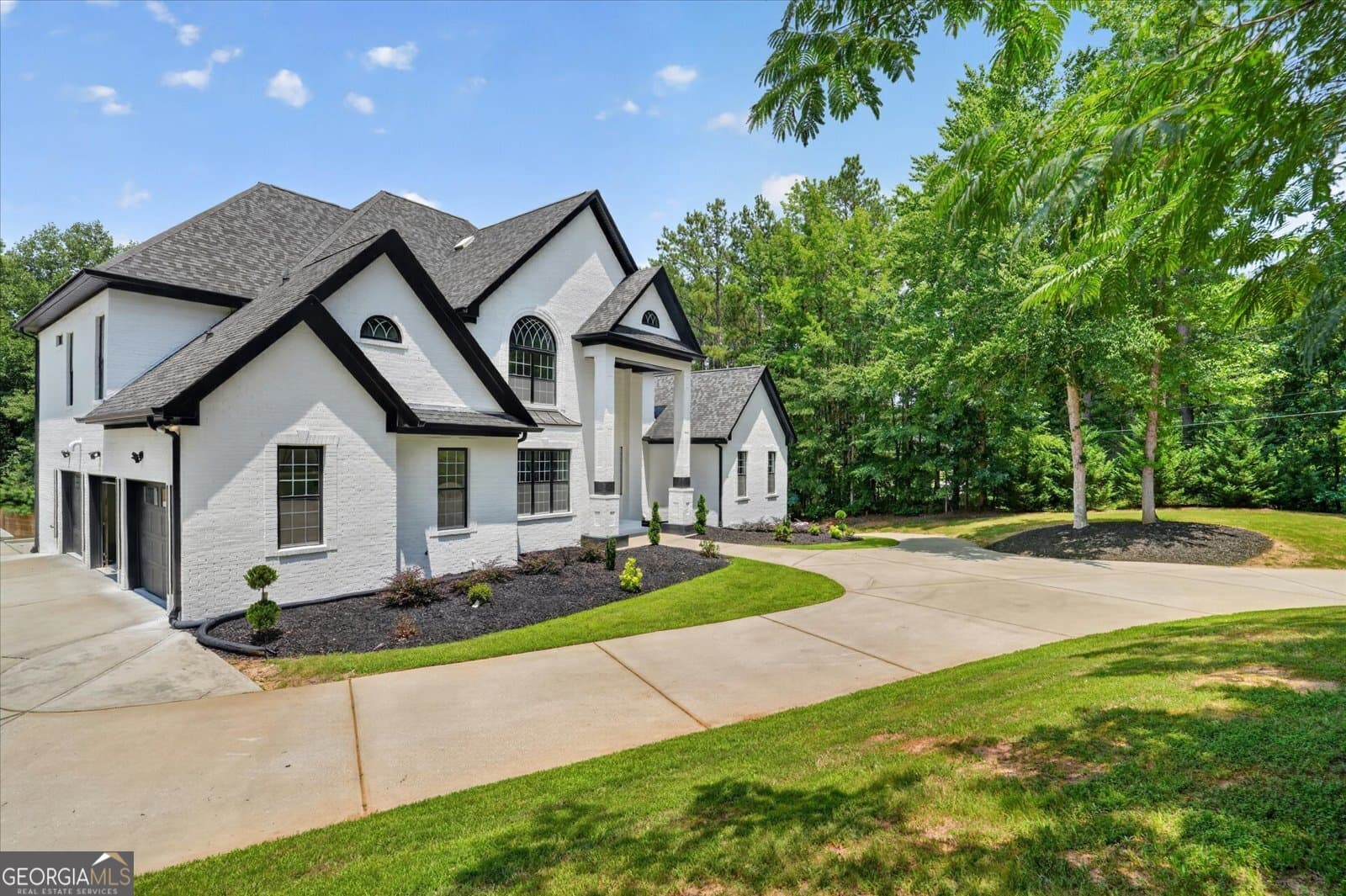 7 bedroom, 6.5 bathroom, 7,500 sq ft single family residence for sale at 3285 Stonewall Tell Road, South Fulton, GA 30349 — photo 8