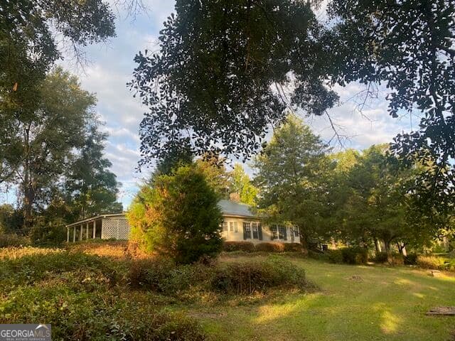 3 bedroom, 2 bathroom, 1,898 sq ft single family residence for sale at 1610 Us Highway 29, West Point, GA 31833 — photo 4