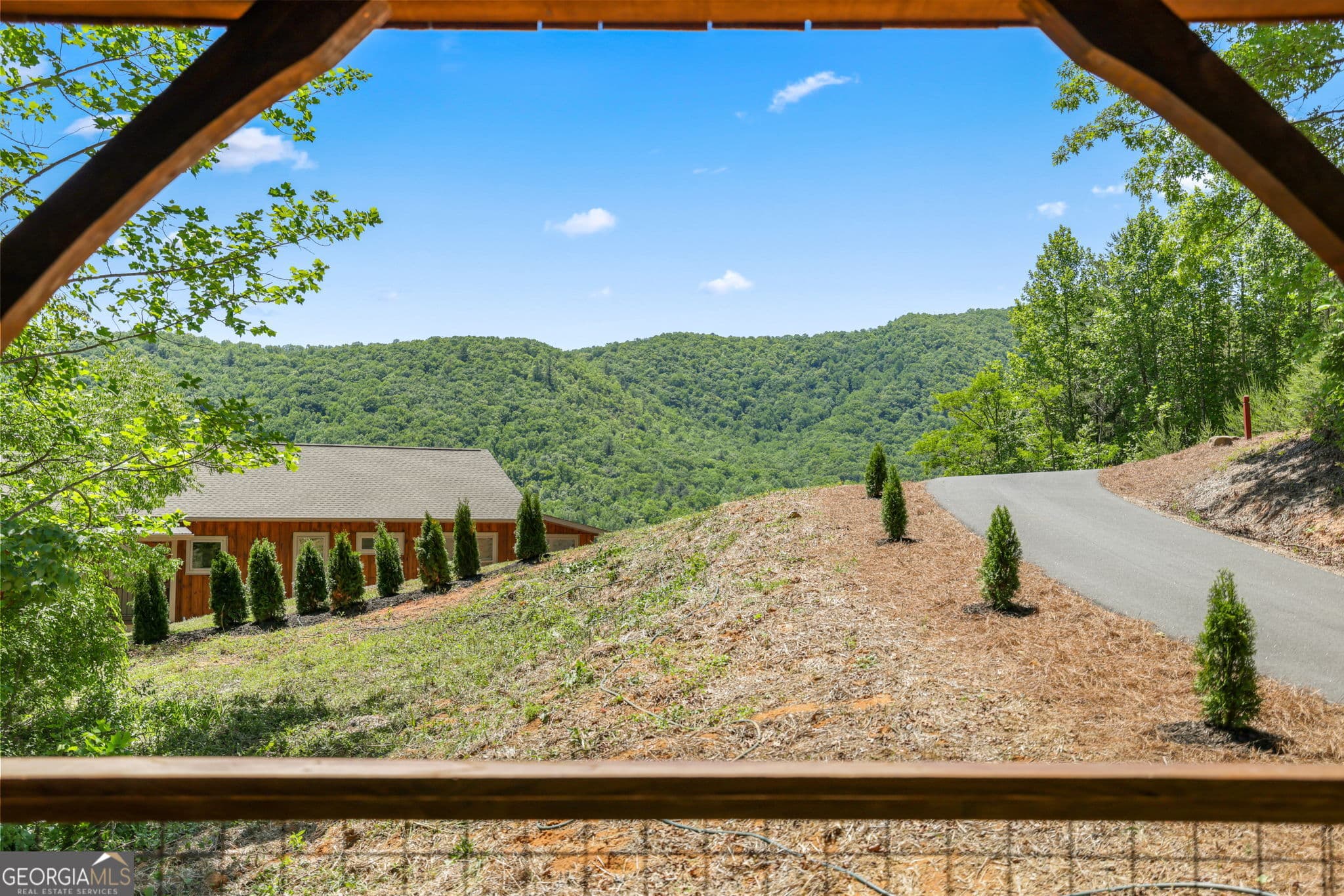 2 bedroom, 3.5 bathroom, 1,320 sq ft single family residence for sale at 108 Olds Mountain Peak, Rabun Gap, GA 30568 — photo 5