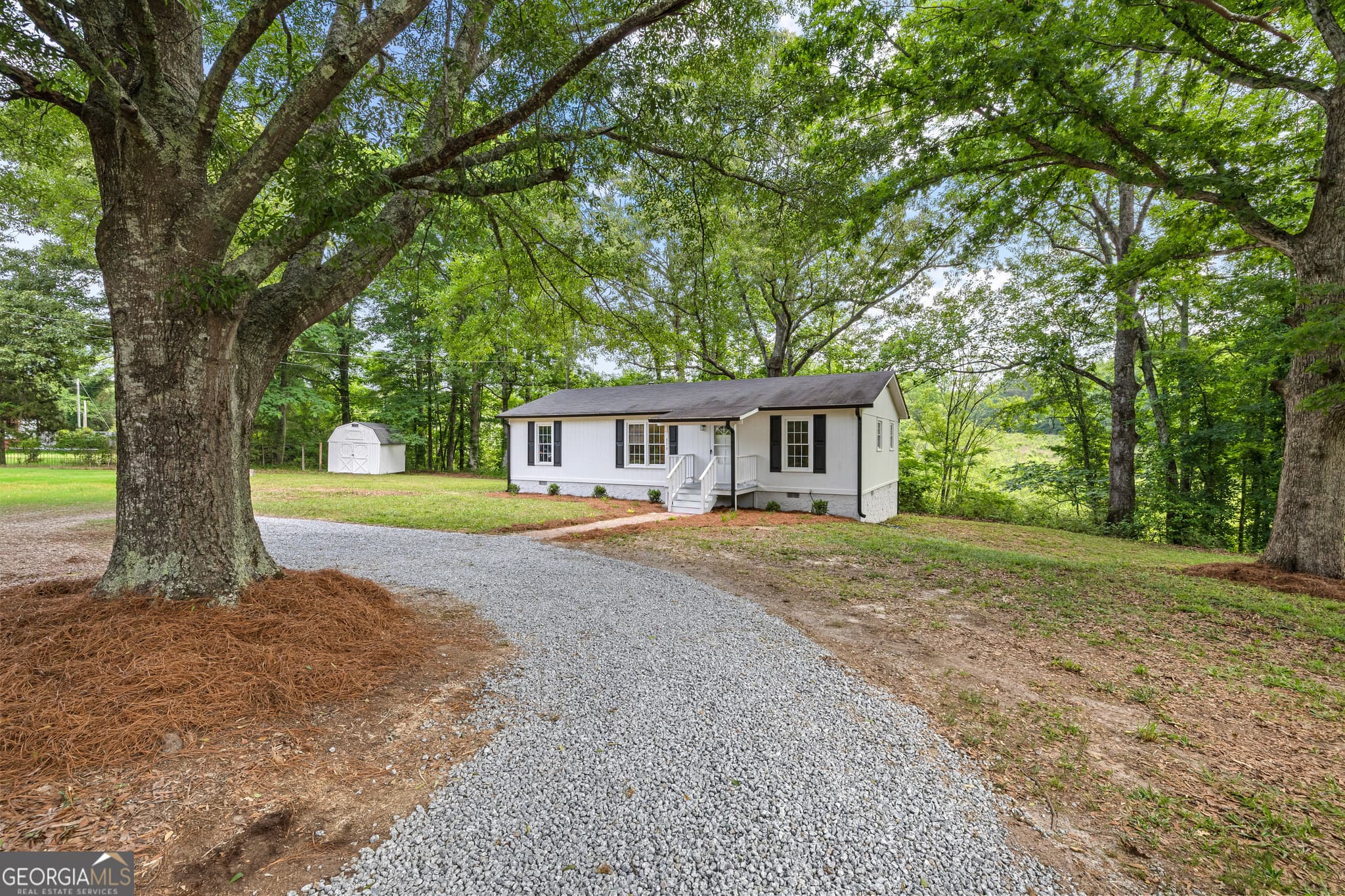 3 bedroom, 2 bathroom, 1,104 sq ft single family residence sold at 379 Wynn Road, Newnan, GA 30263