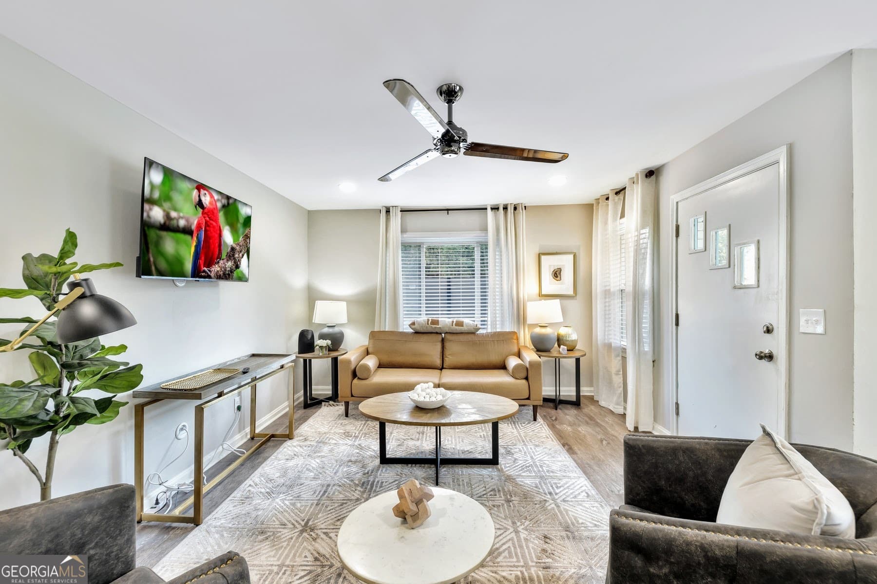 2 bedroom, 1 bathroom, 1,100 sq ft single family residence for rent at 811 Old Powder Springs Road, Mableton, GA 30126 for $3,600 a month — photo 2