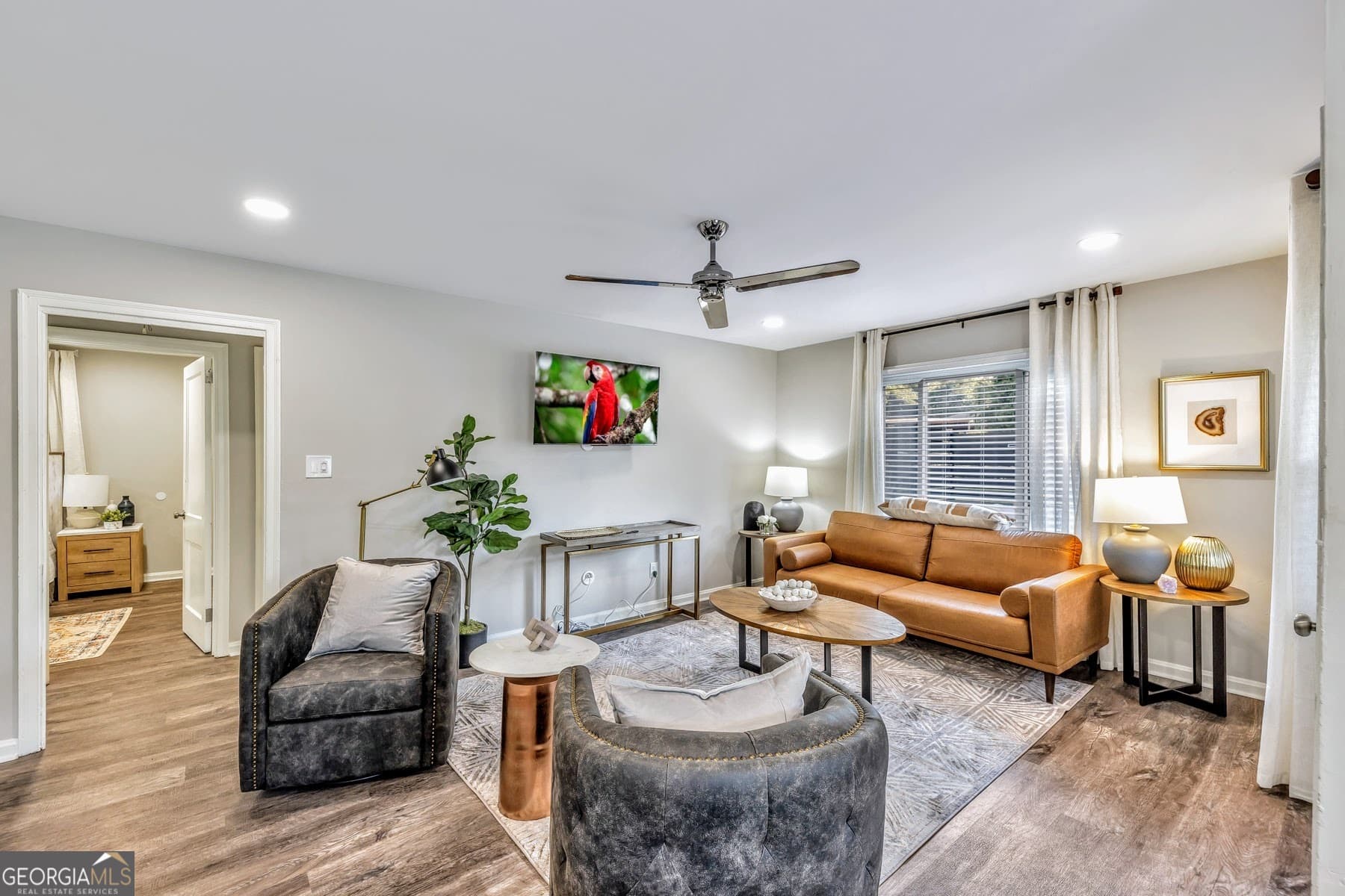 2 bedroom, 1 bathroom, 1,100 sq ft single family residence for rent at 811 Old Powder Springs Road, Mableton, GA 30126 for $3,600 a month — photo 1 of 29