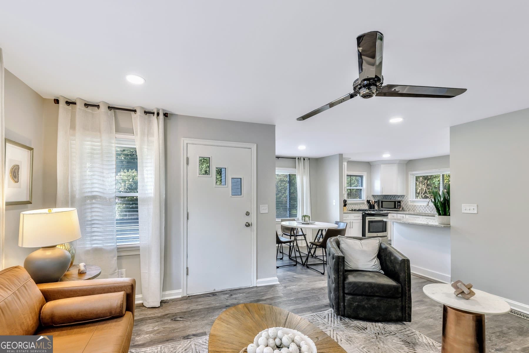 2 bedroom, 1 bathroom, 1,100 sq ft single family residence for rent at 811 Old Powder Springs Road, Mableton, GA 30126 for $3,600 a month — photo 5