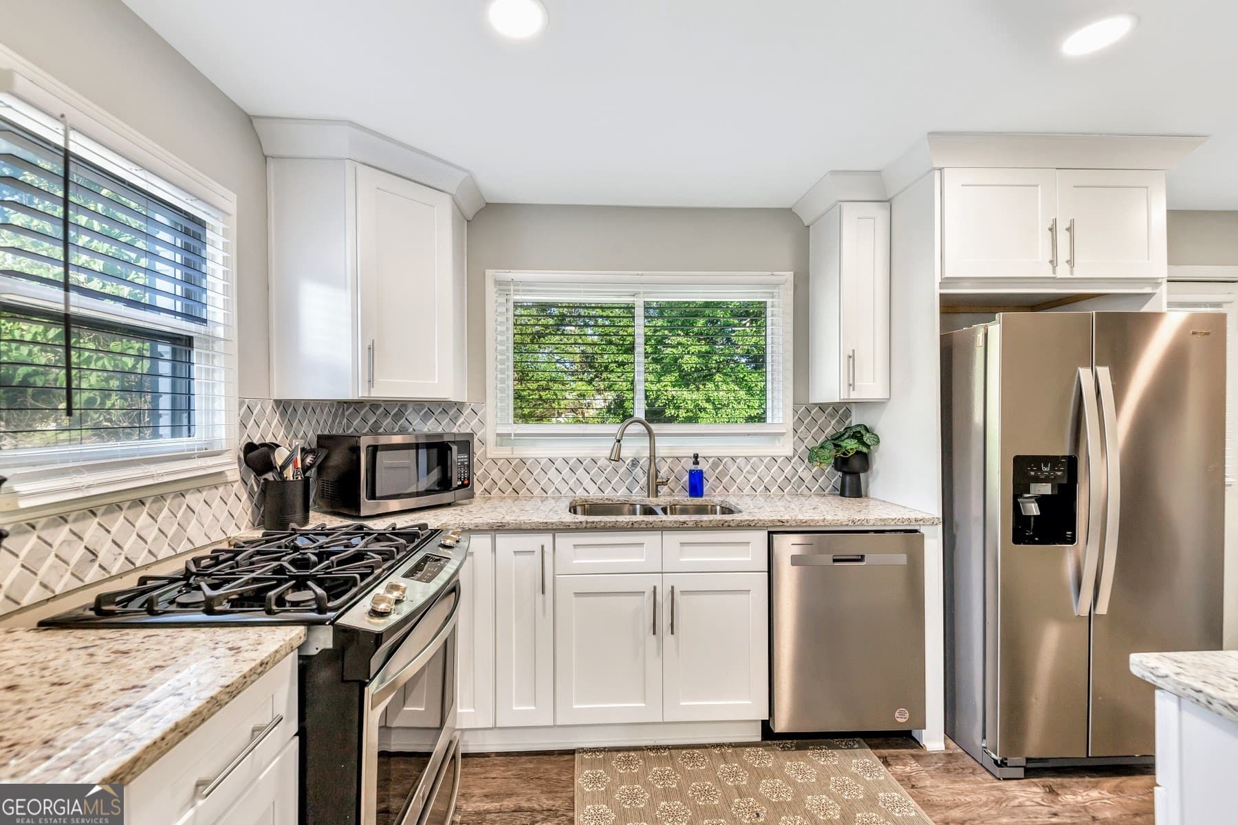 2 bedroom, 1 bathroom, 1,100 sq ft single family residence for rent at 811 Old Powder Springs Road, Mableton, GA 30126 for $3,600 a month — photo 8