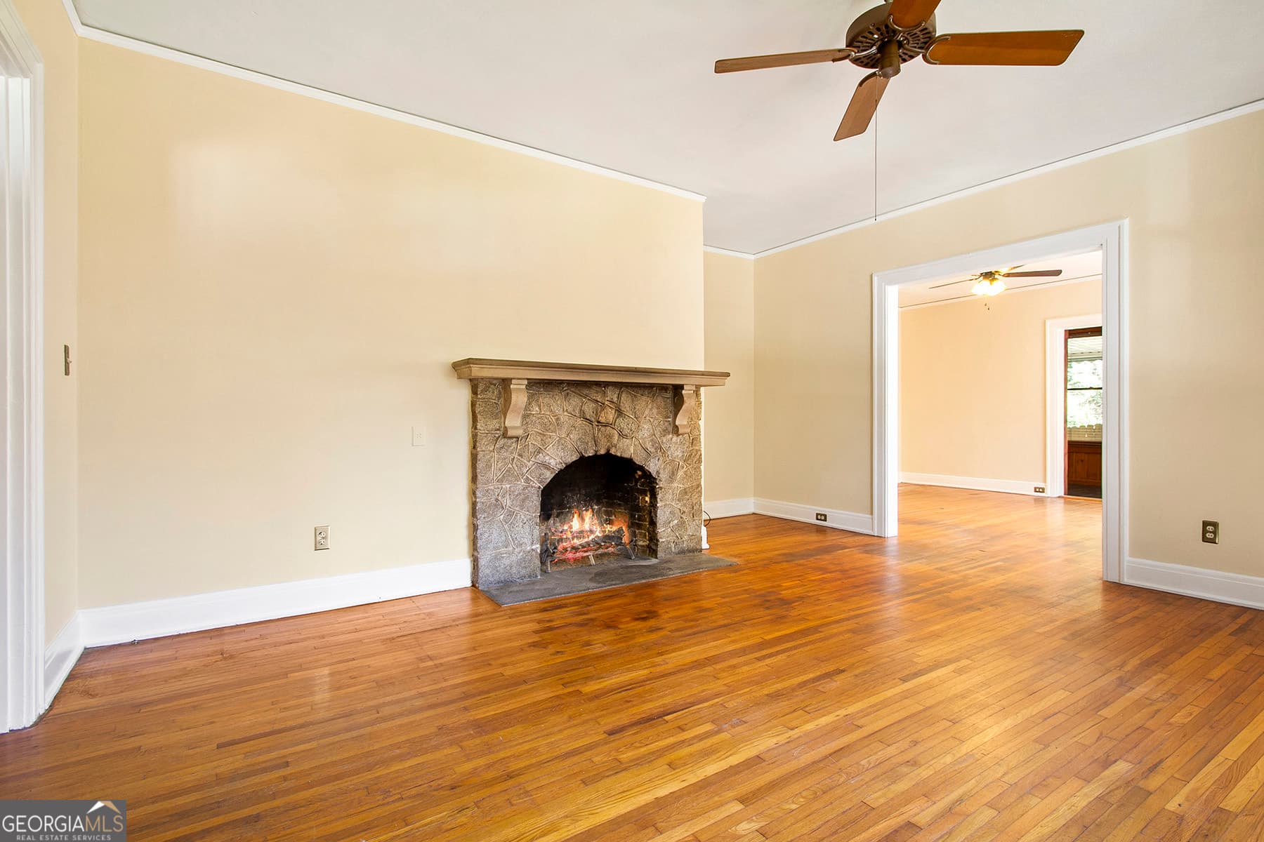3 bedroom, 2 bathroom, 1,870 sq ft single family residence for sale at 940 Curry Drive, Macon, GA 31211 — photo 7