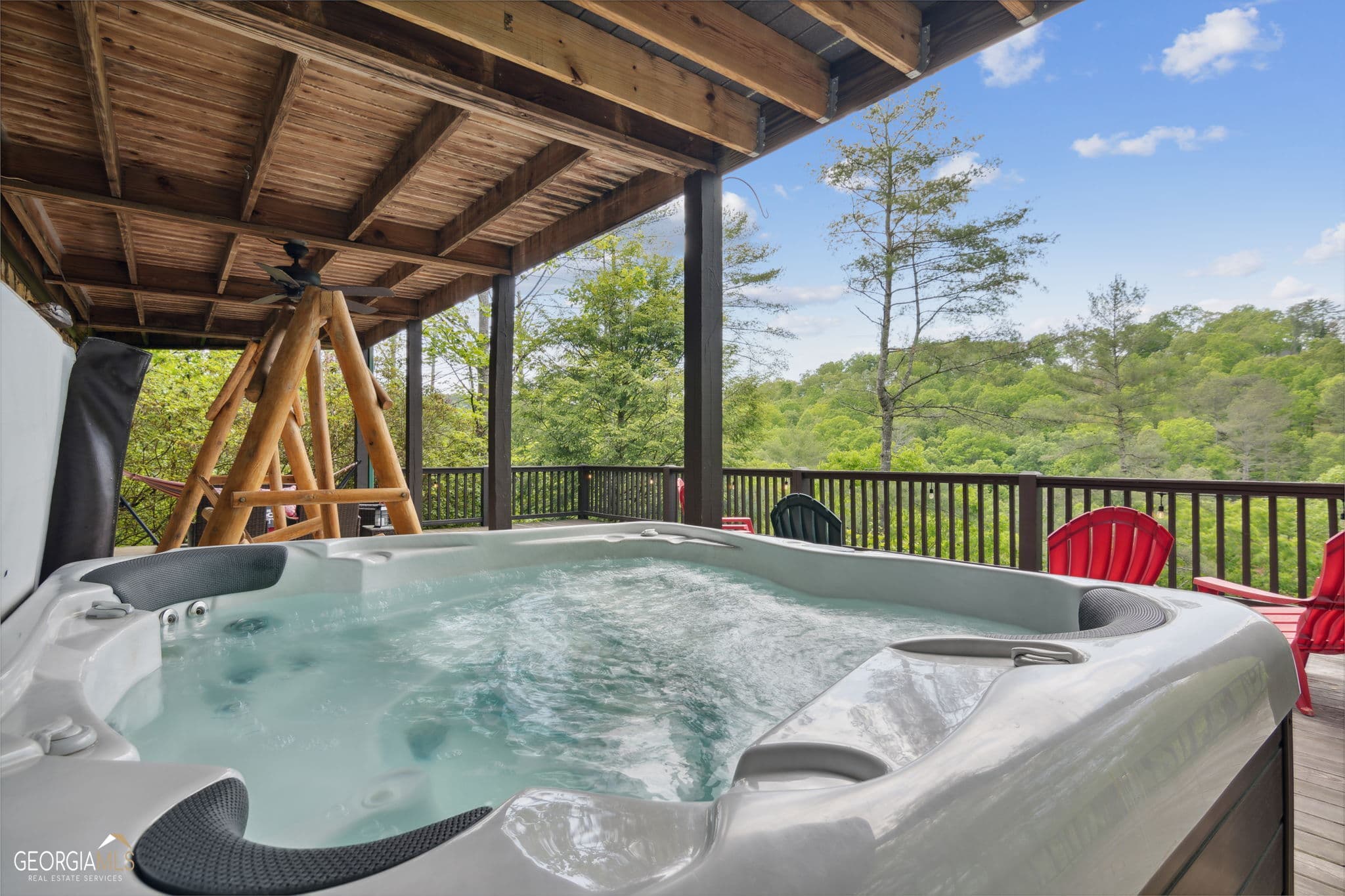 3 bedroom, 3 bathroom, 2,728 sq ft cabin,single family residence for sale at 462 Lyric Lane, Ellijay, GA 30540 — photo 6