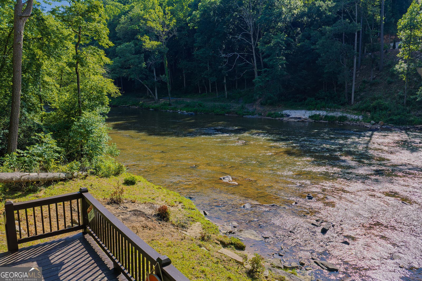3 bedroom, 3 bathroom, 2,728 sq ft cabin,single family residence for sale at 462 Lyric Lane, Ellijay, GA 30540 — photo 9