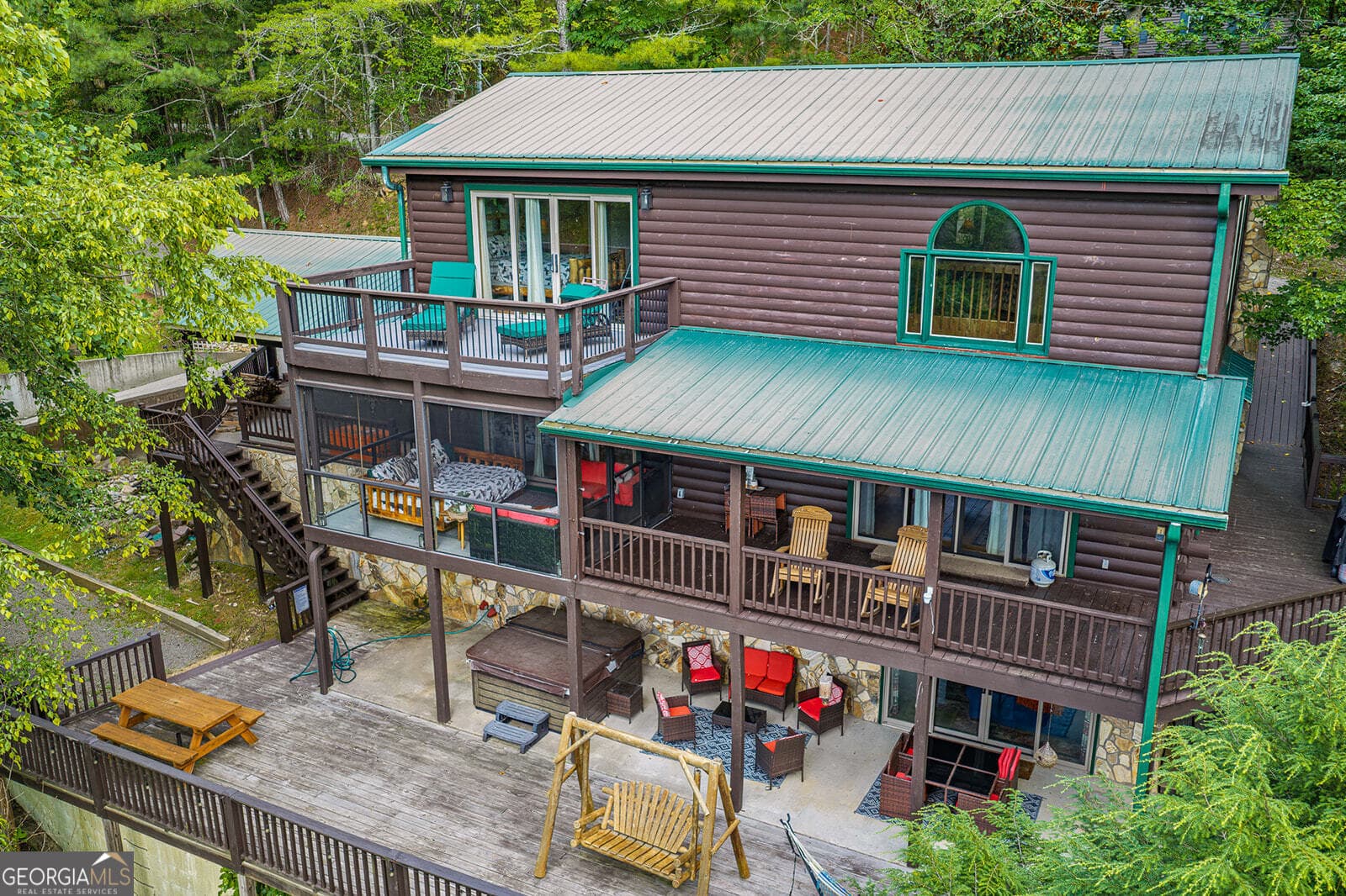 3 bedroom, 3 bathroom, 2,728 sq ft cabin,single family residence for sale at 462 Lyric Lane, Ellijay, GA 30540 — photo 4