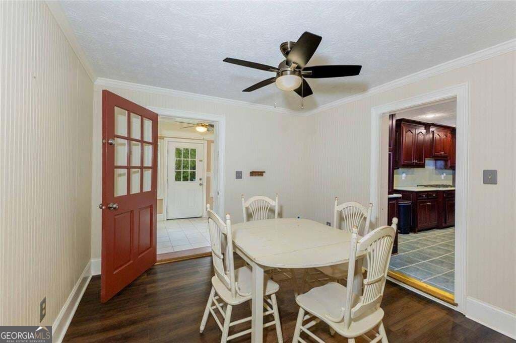 3 bedroom, 2 bathroom, 2,174 sq ft single family residence for sale at 8410 Cleckler Road, Palmetto, GA 30268 — photo 9
