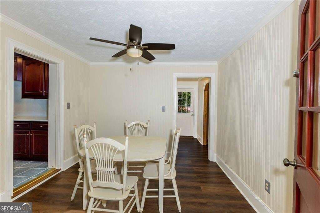 3 bedroom, 2 bathroom, 2,174 sq ft single family residence for sale at 8410 Cleckler Road, Palmetto, GA 30268 — photo 8