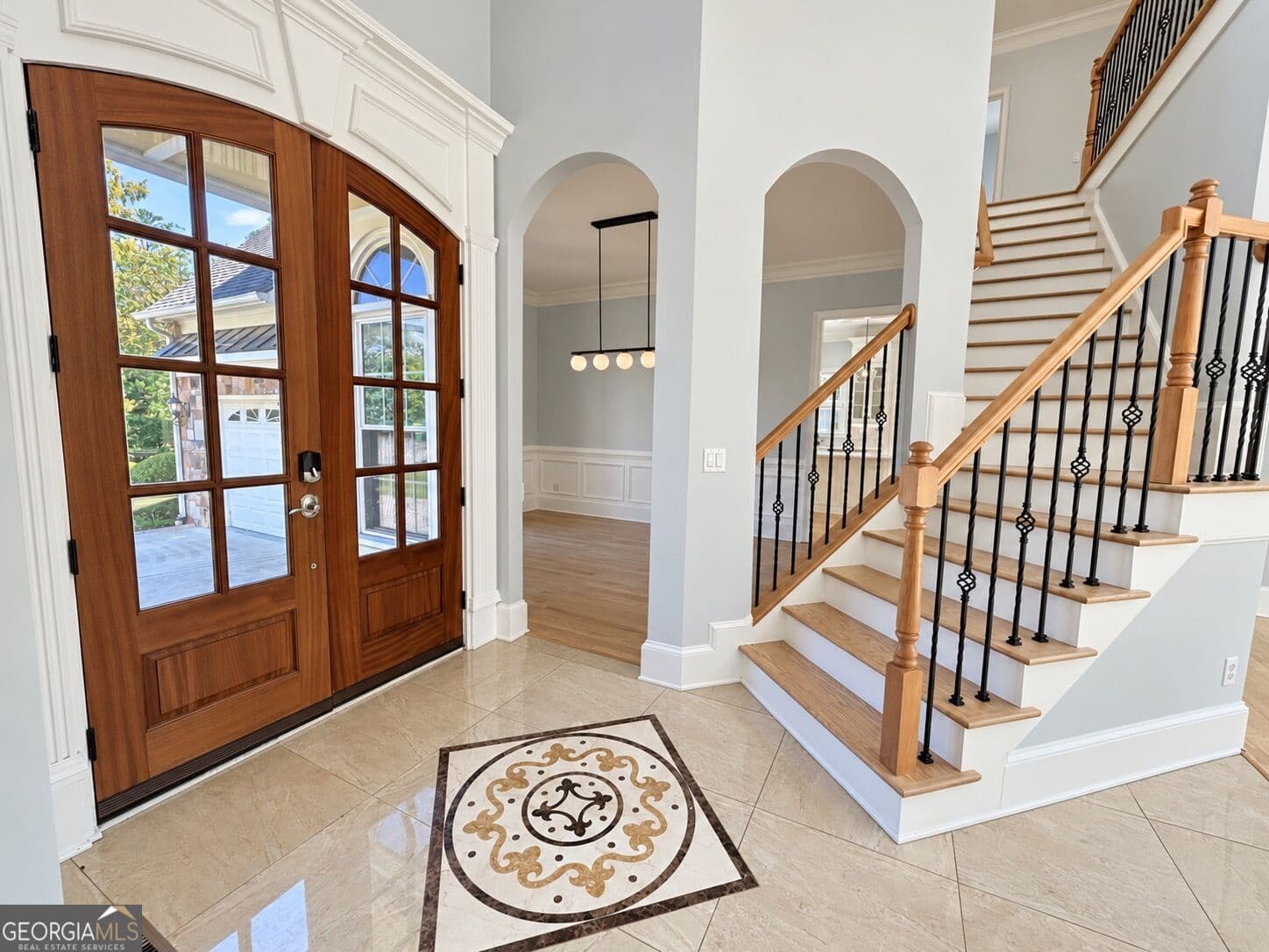 6 bedroom, 5.5 bathroom, 5,329 sq ft single family residence for rent at 125 Stone Pond Lane, Johns Creek, GA 30022 for $6,300 a month — photo 3